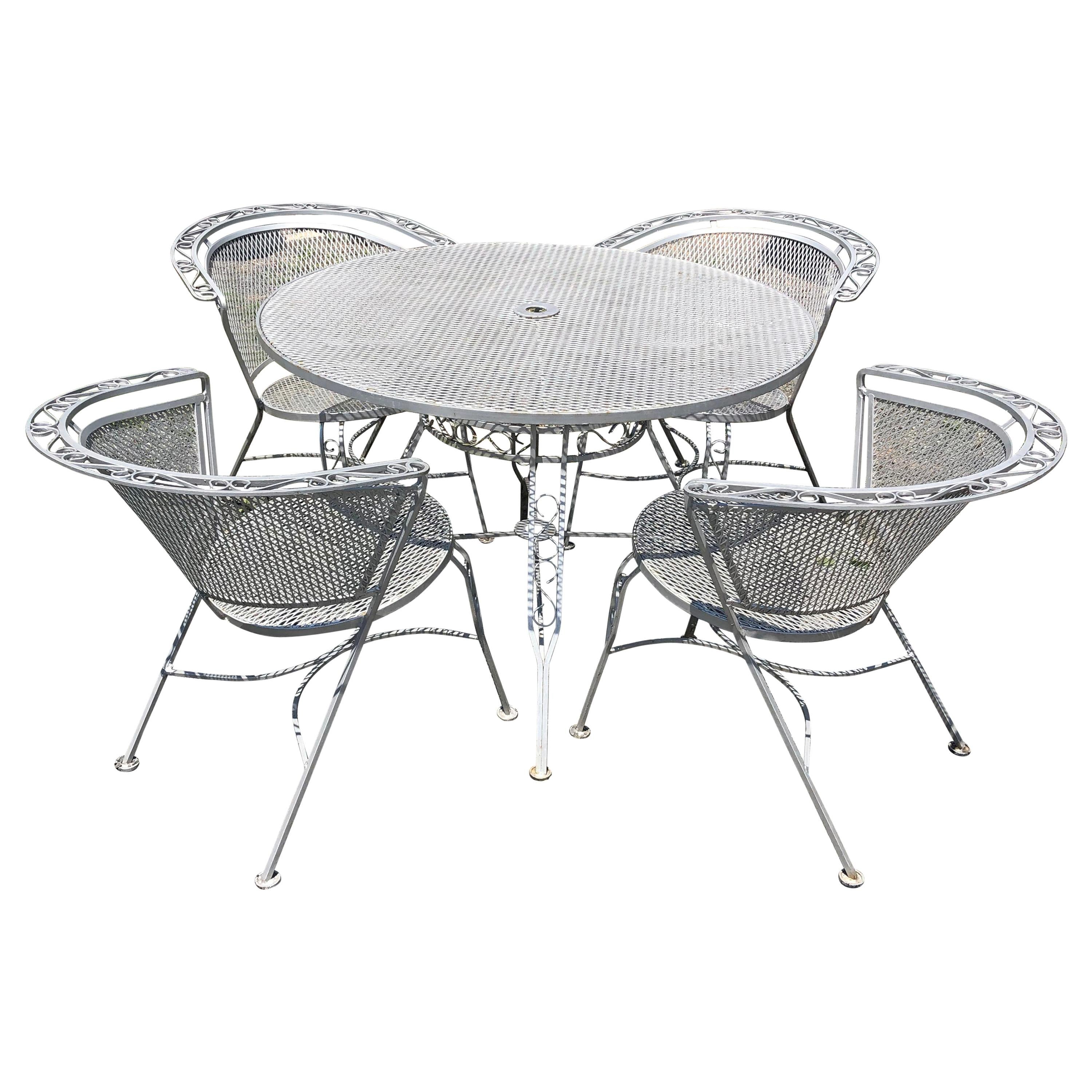 Vintage Woodard Midcentury Outdoor Dining Set with Round Table and 4 Chairs