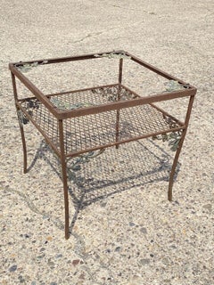 Vintage Woodard Orleans Pattern Wrought Iron 2 Tier Garden Patio Side Table