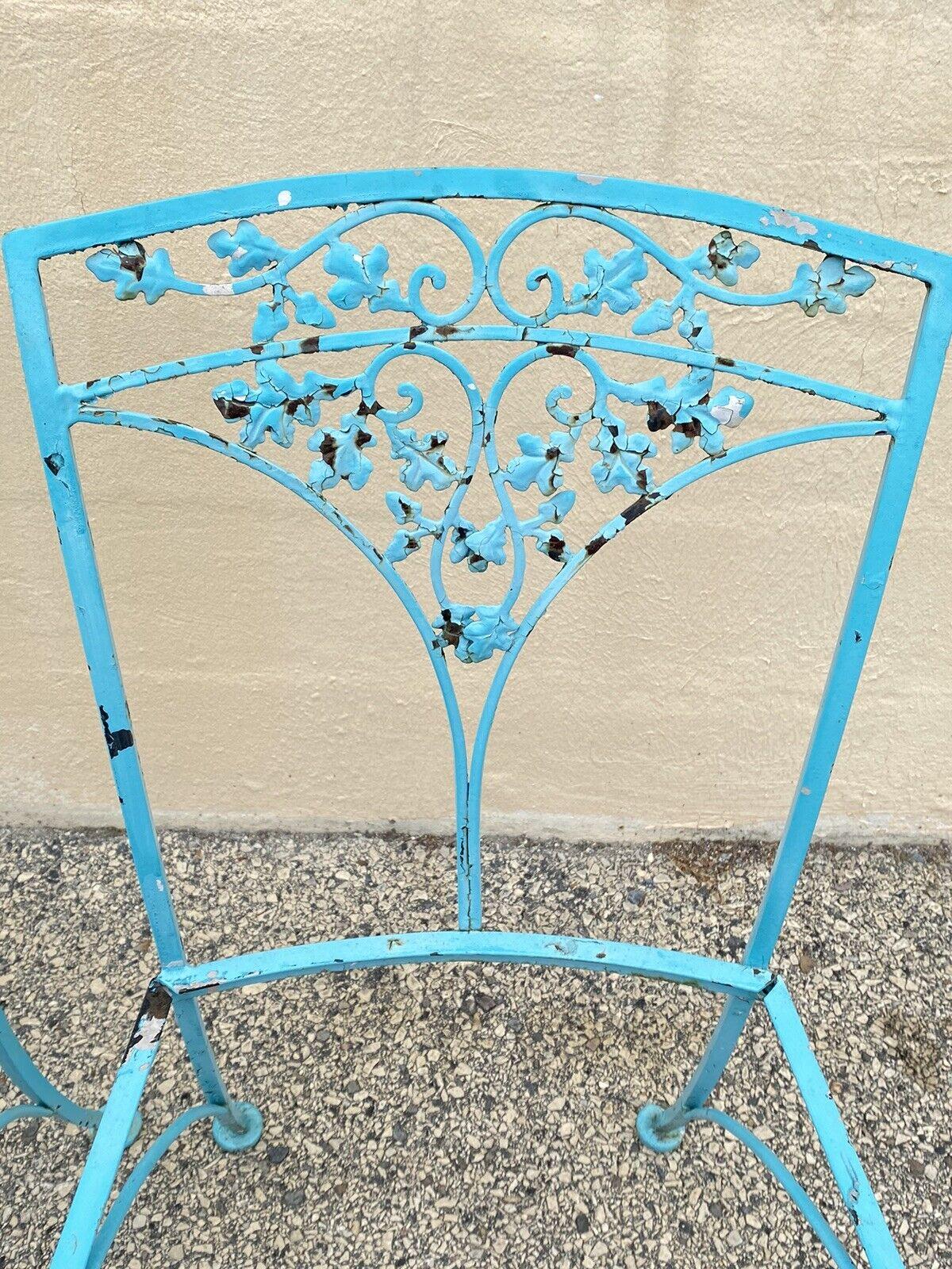 20th Century Vintage Woodard Orleans Pattern Wrought Iron Garden Patio Dining Chairs Set of 4 For Sale