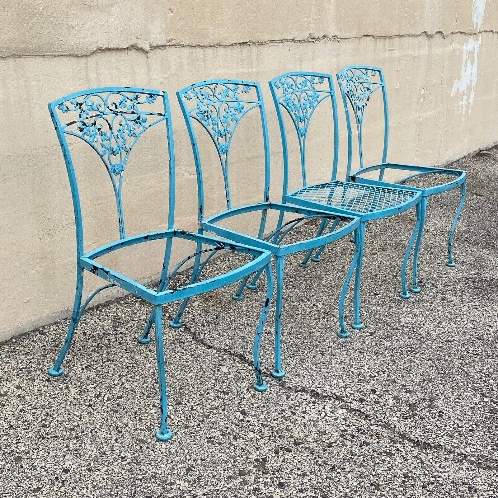 Vintage Woodard Orleans Pattern Wrought Iron Garden Patio Dining Chairs Set of 4 For Sale 2