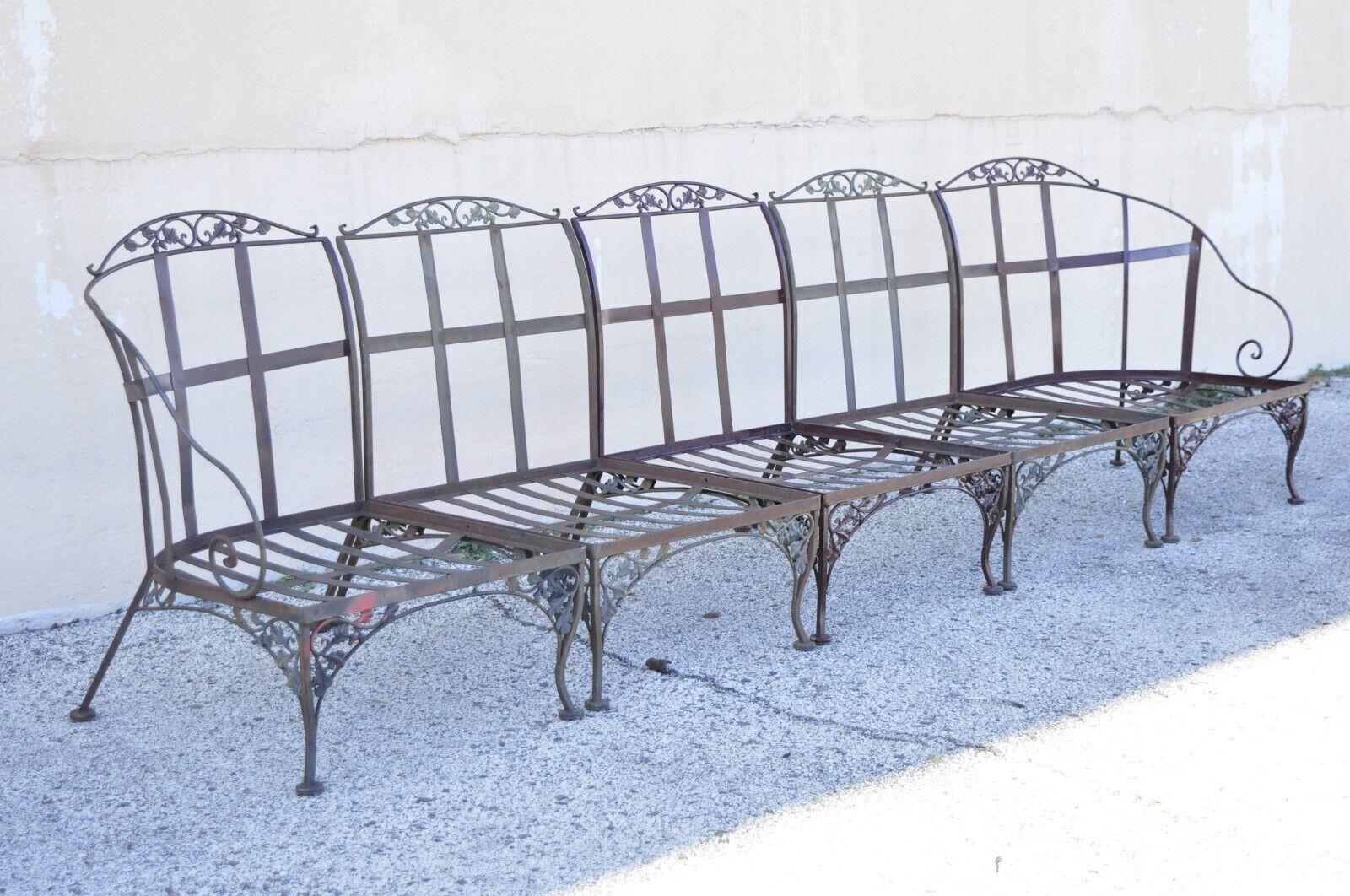 Vintage Woodard Orleans Pattern Wrought Iron Garden Patio Sofa Table Set 5 Pcs In Good Condition In Philadelphia, PA