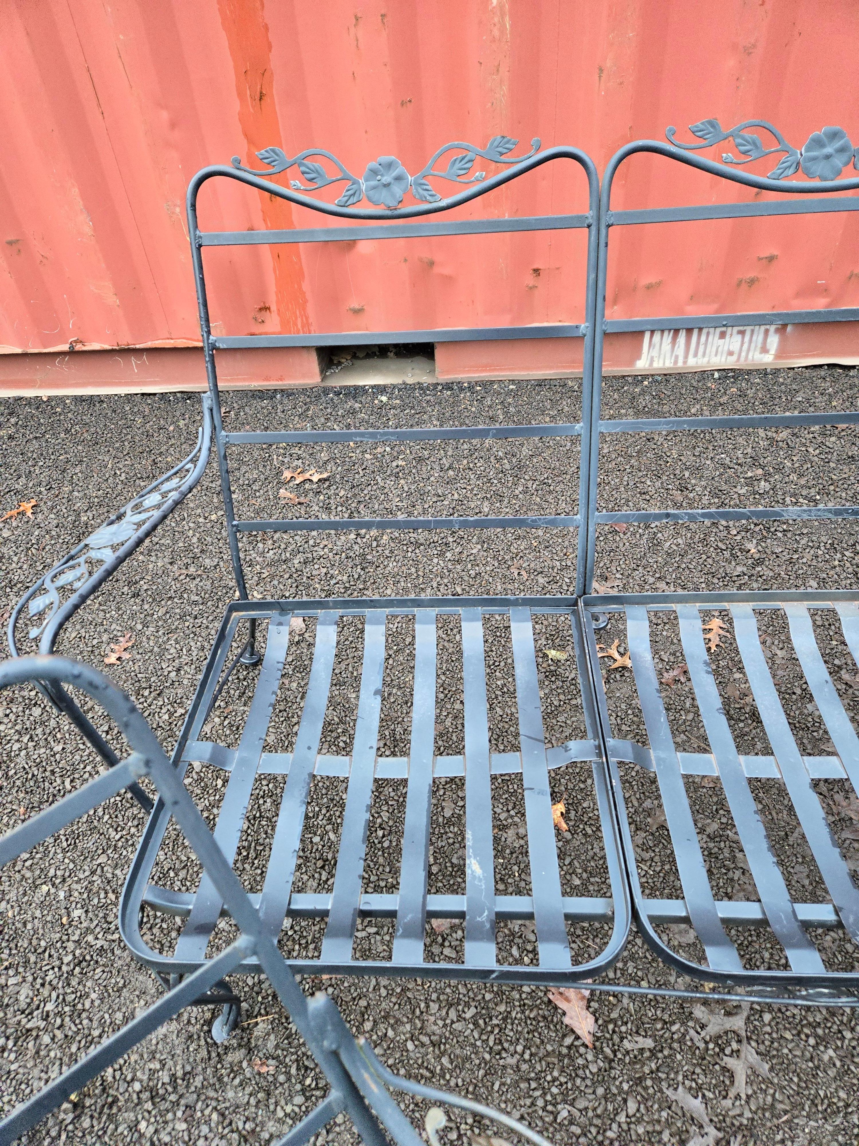 Fer forgé Ensemble de patio vintage Woodard en vente