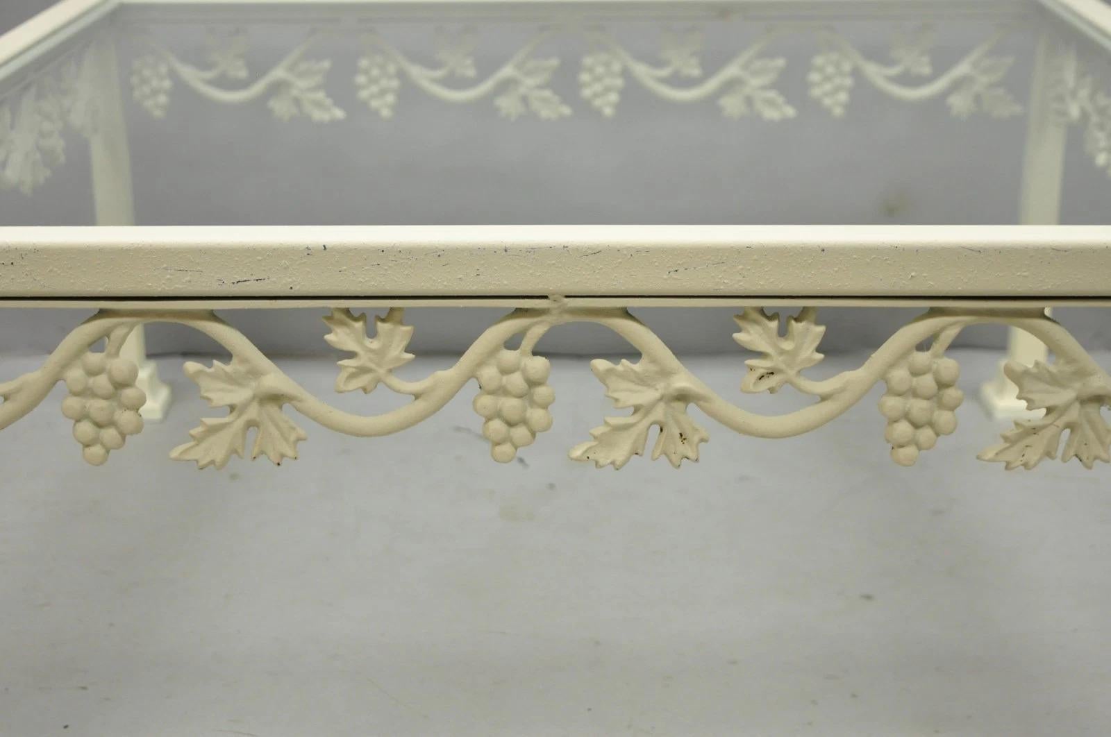 Victorien Table basse carrée en verre 