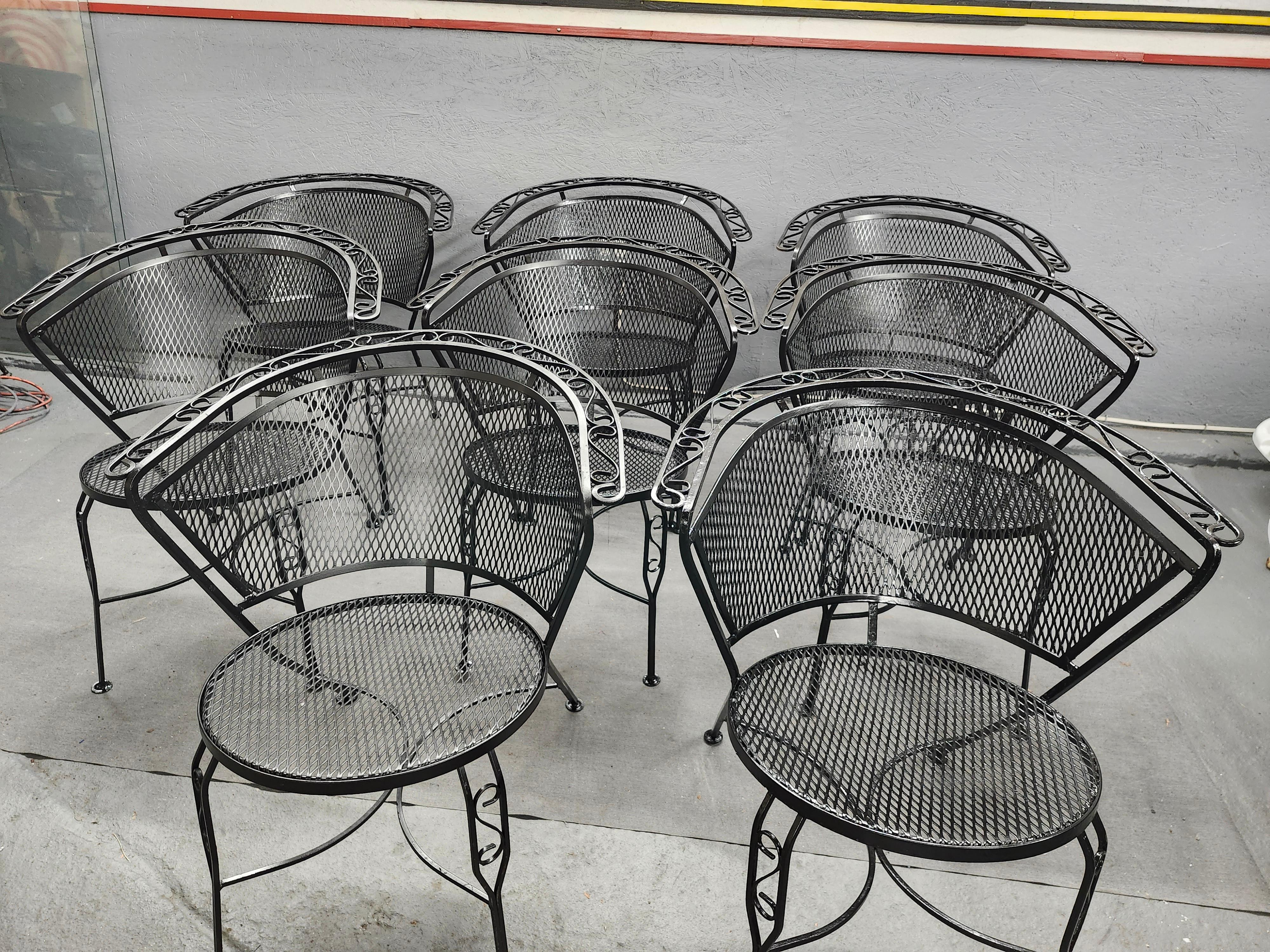 Vintage Woodard Wrought Iron Chairs-A Set of 8 Barrell Back Chairs For Sale 1