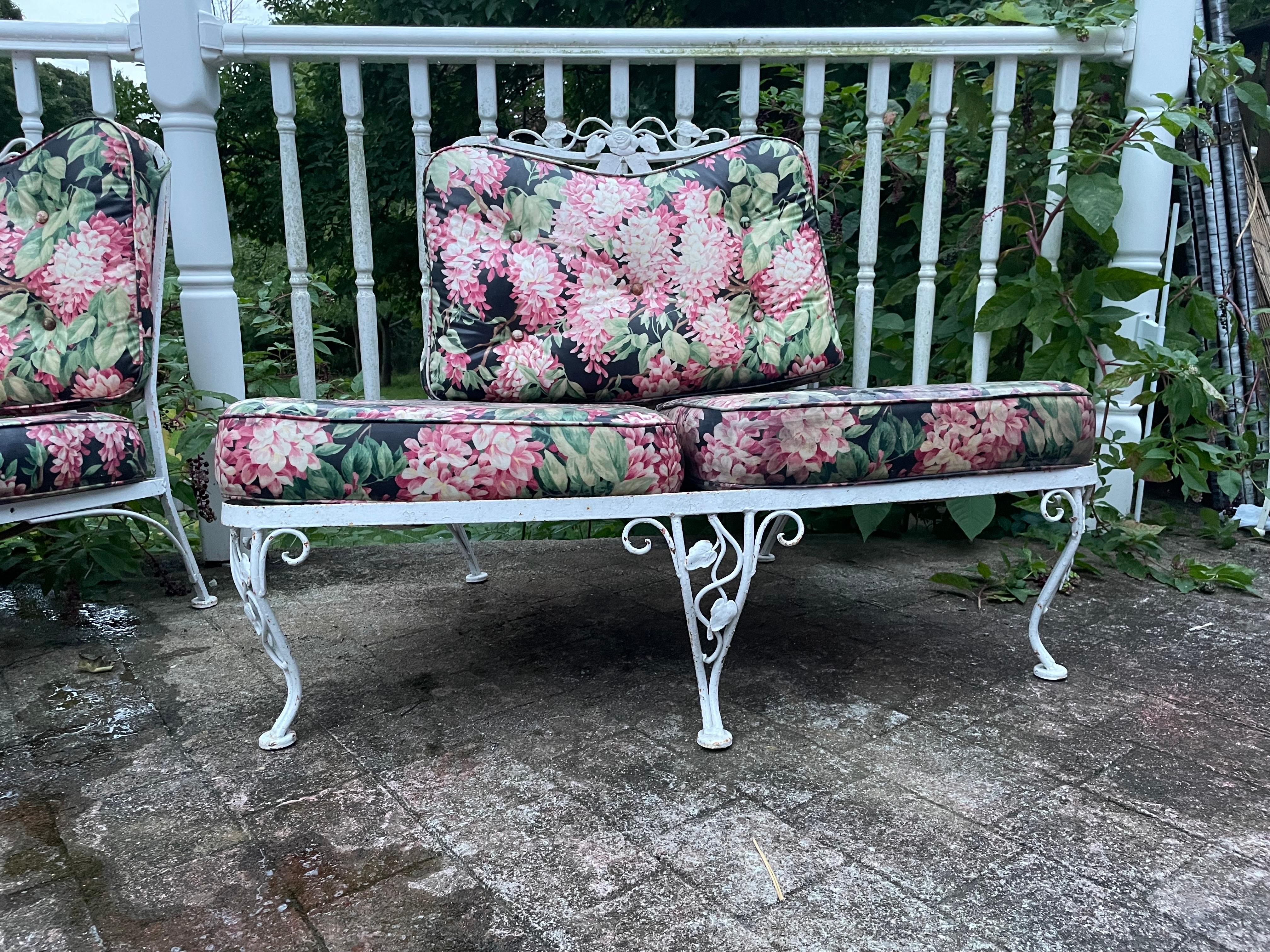 20th Century Vintage Woodard Wrought Iron Furniture Curved Sectional Chantilly Rose For Sale