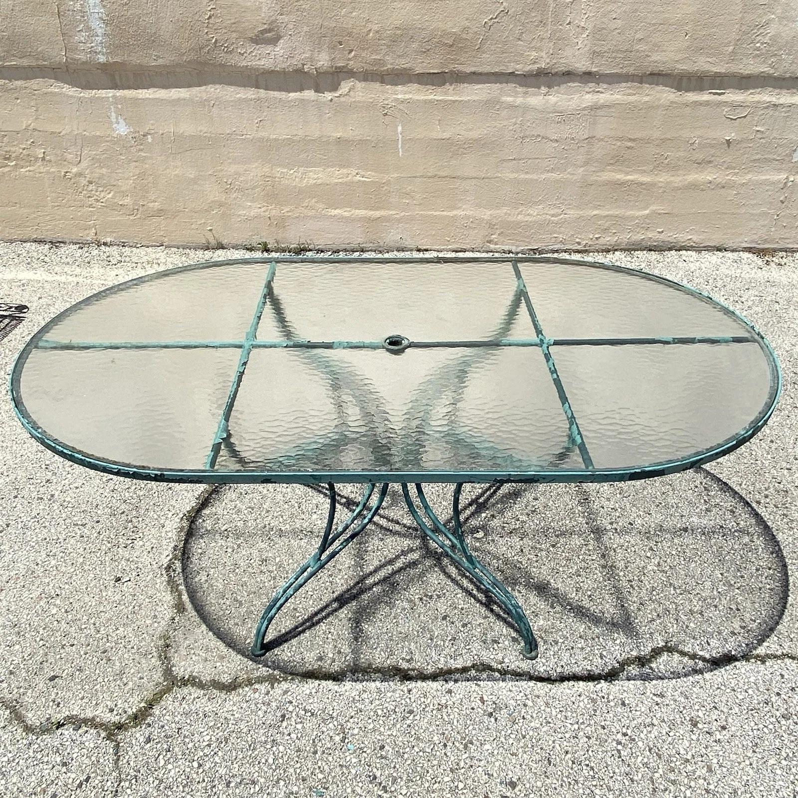 Vintage Woodard Wrought Iron Patio Dining Set w/ Long Oval Dining Table - 7 Pcs en vente 1