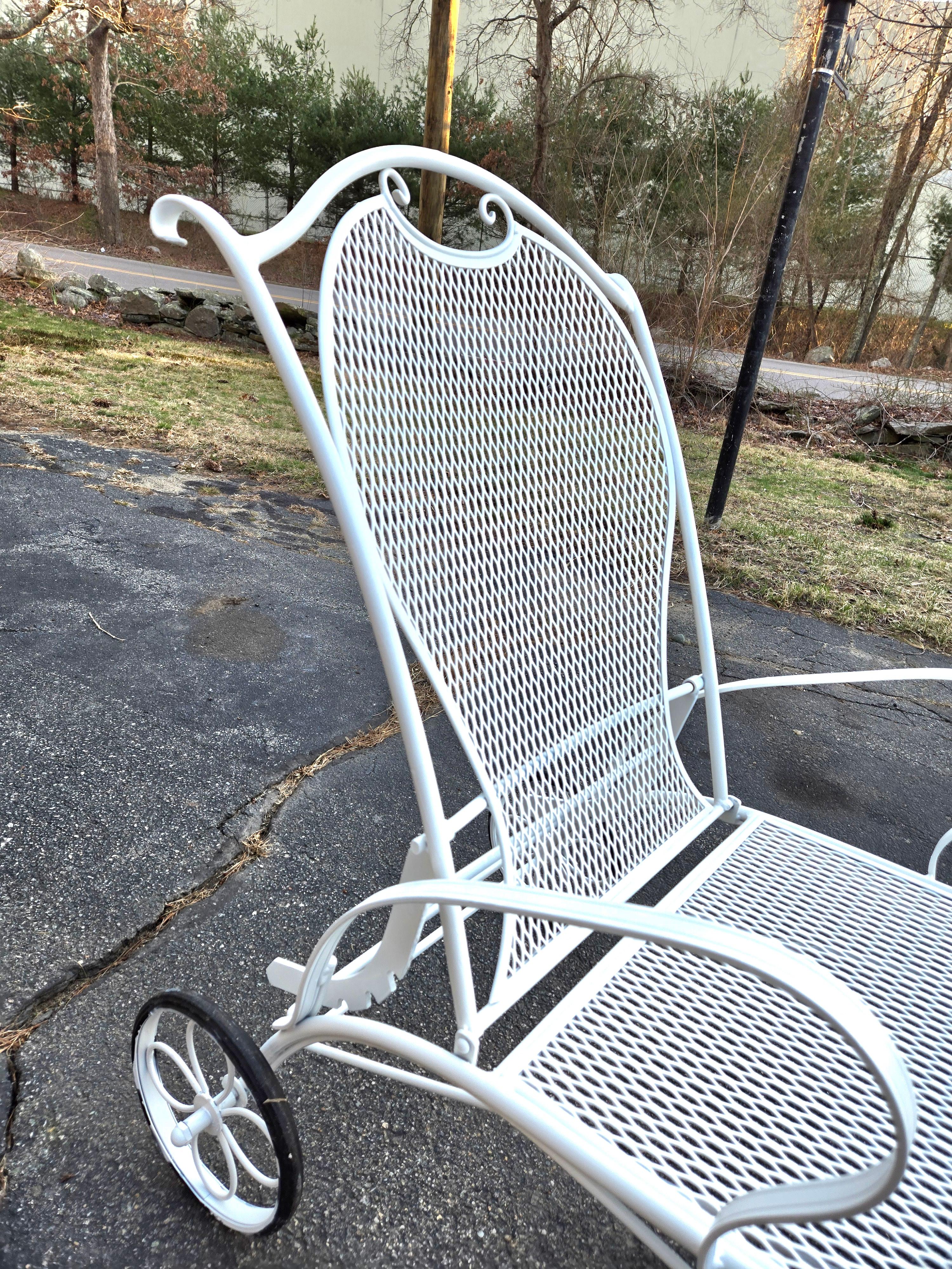 Vintage Woodard Wrought Iron Patio Lounge Chair For Sale 6