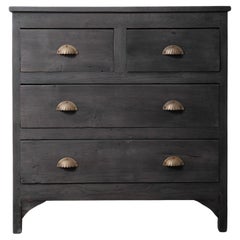 Arcón Vintage de Madera de 4 Cajones con Tiradores de Latón en Acabado Carbón