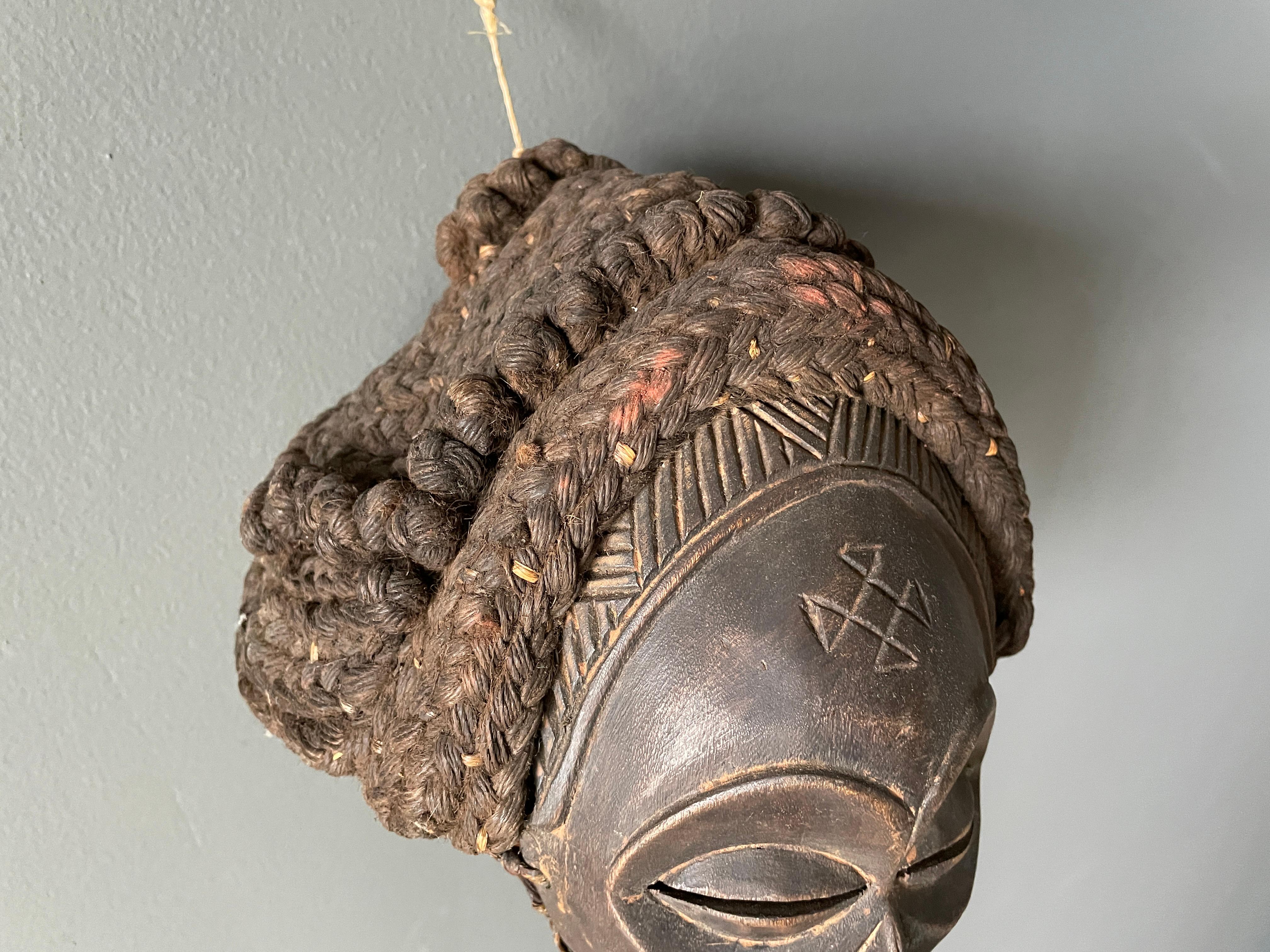 Vintage Wooden African Helmet Mask In Good Condition In Costa Mesa, CA