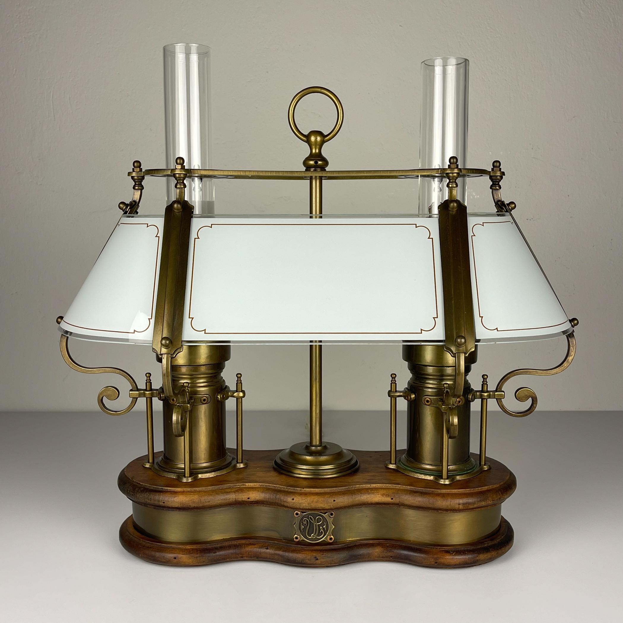 Vintage Tischlampe aus Holz und Messing von Qvist & Co, Schweden 1970er im Angebot 7