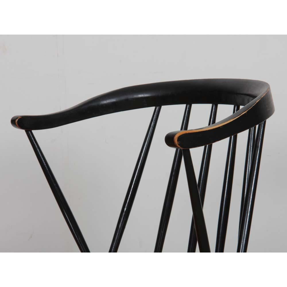Fauteuil vintage en bois par Ilmari Tapiovaara, 1960s Bon état - En vente à MONTESSON, FR