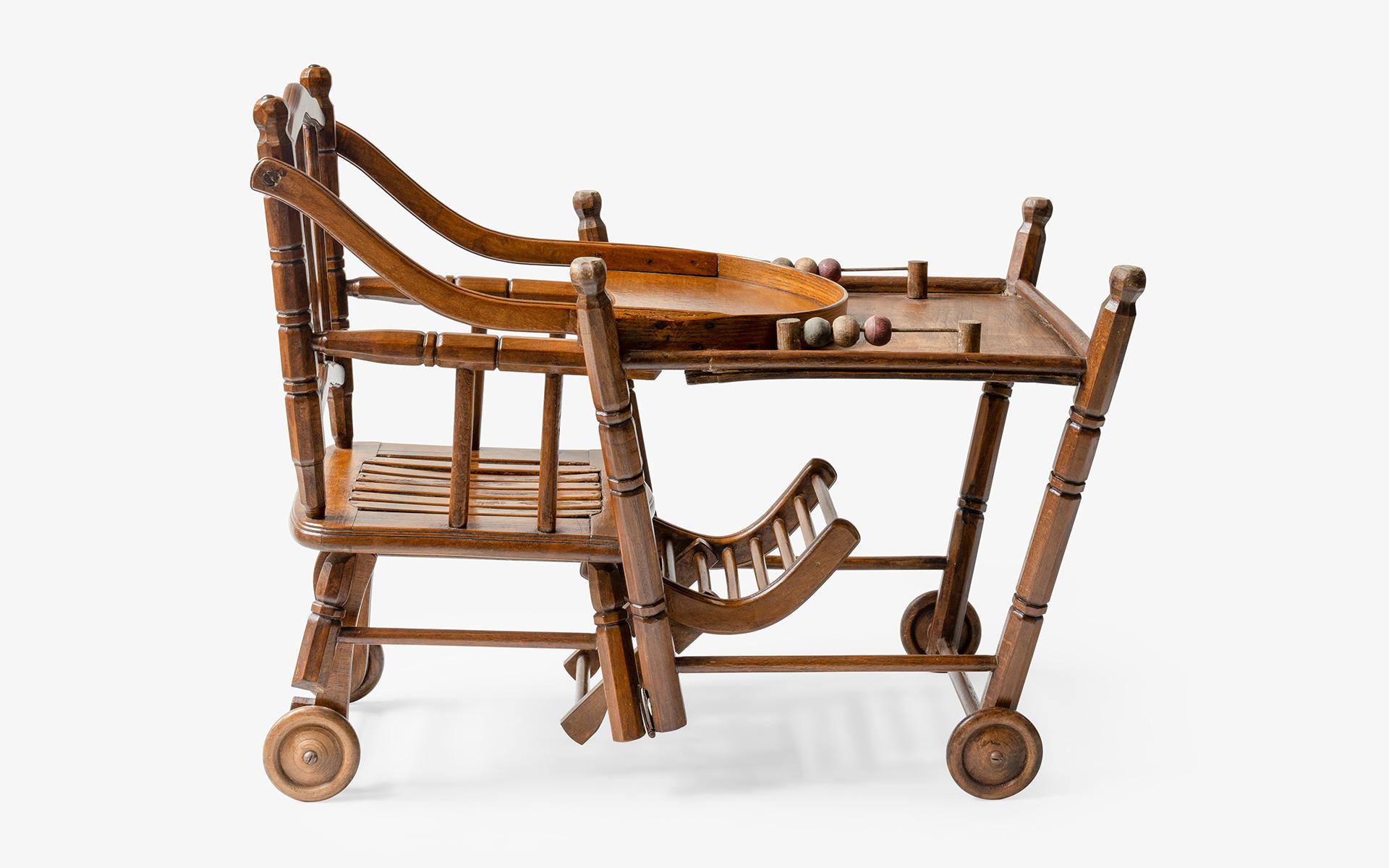 Chaise haute convertible pour bébé en bois vintage en vente 3