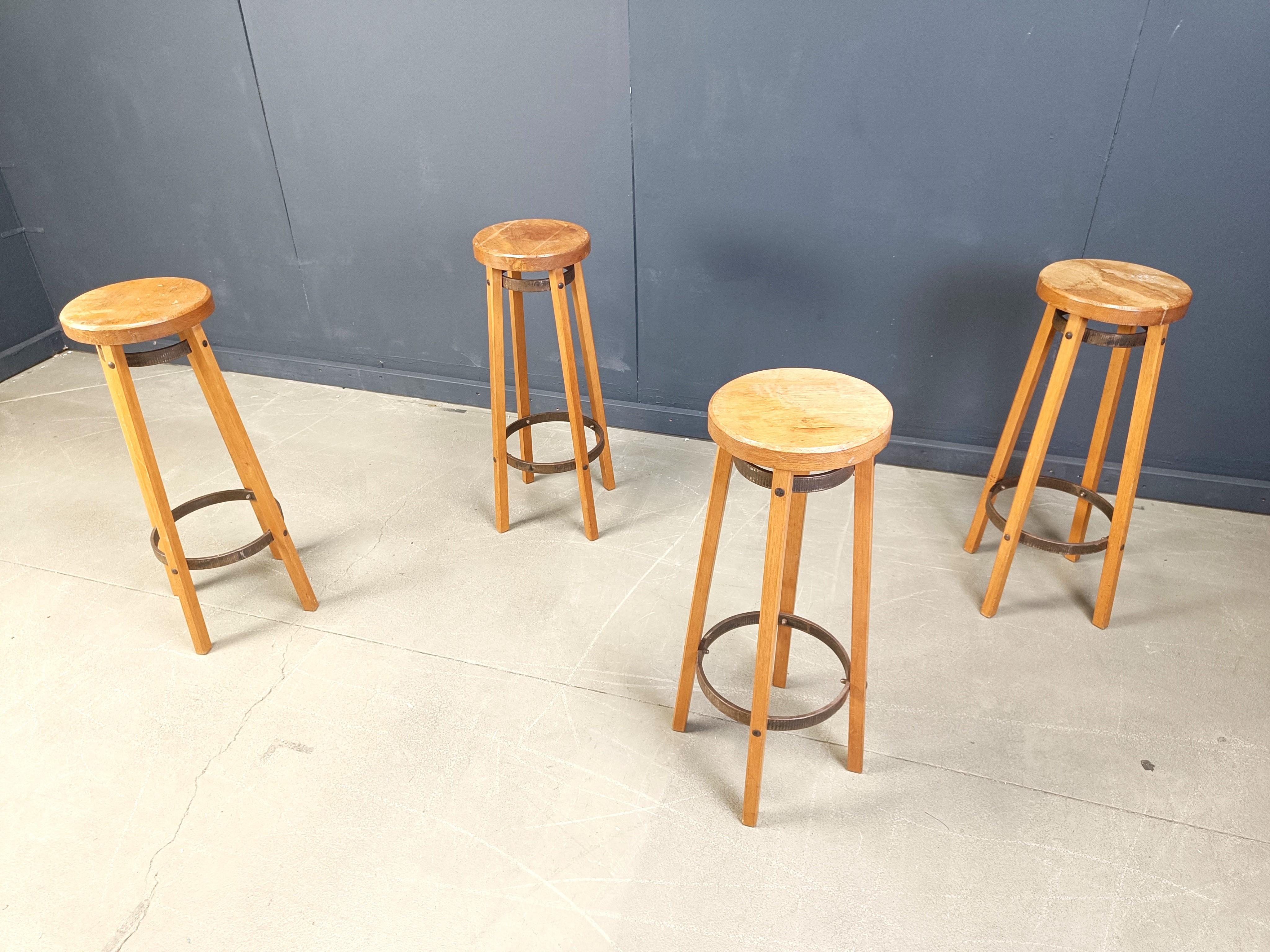Belga Sgabelli da bar in legno vintage, anni '60 - set da 4 in vendita