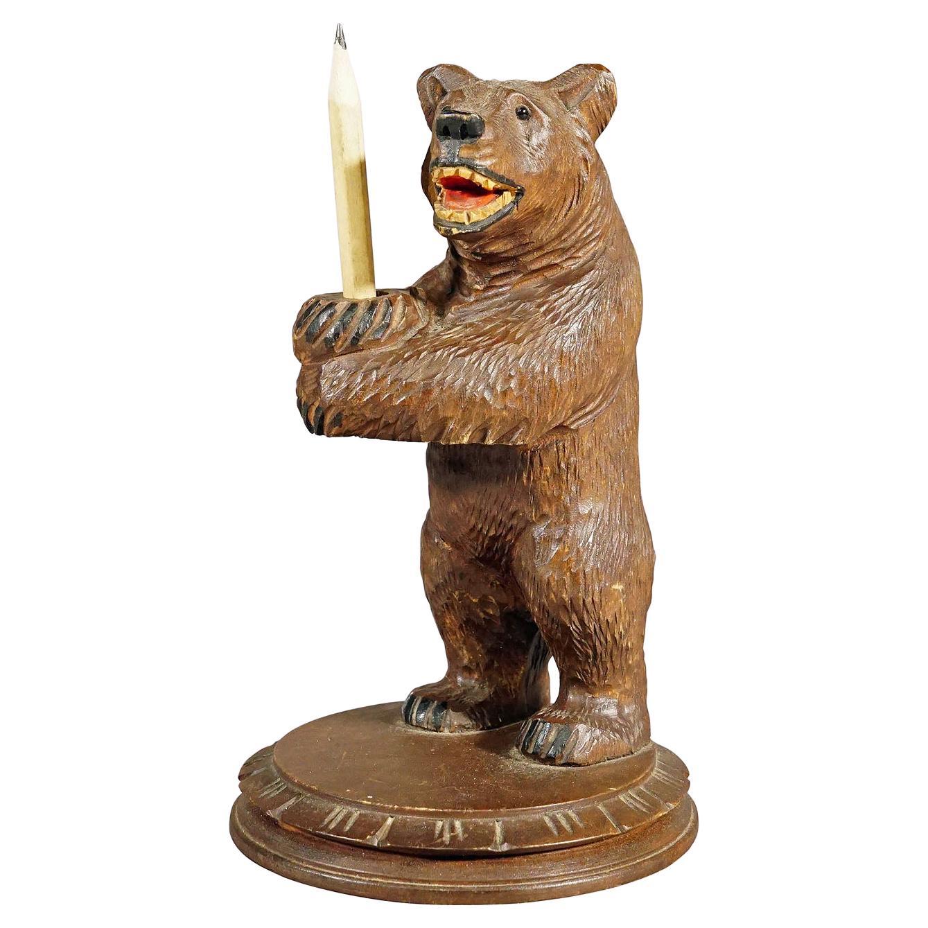 Vintage Wooden Bear Pencil Holder Handcarved in Brienz, circa 1930s For Sale