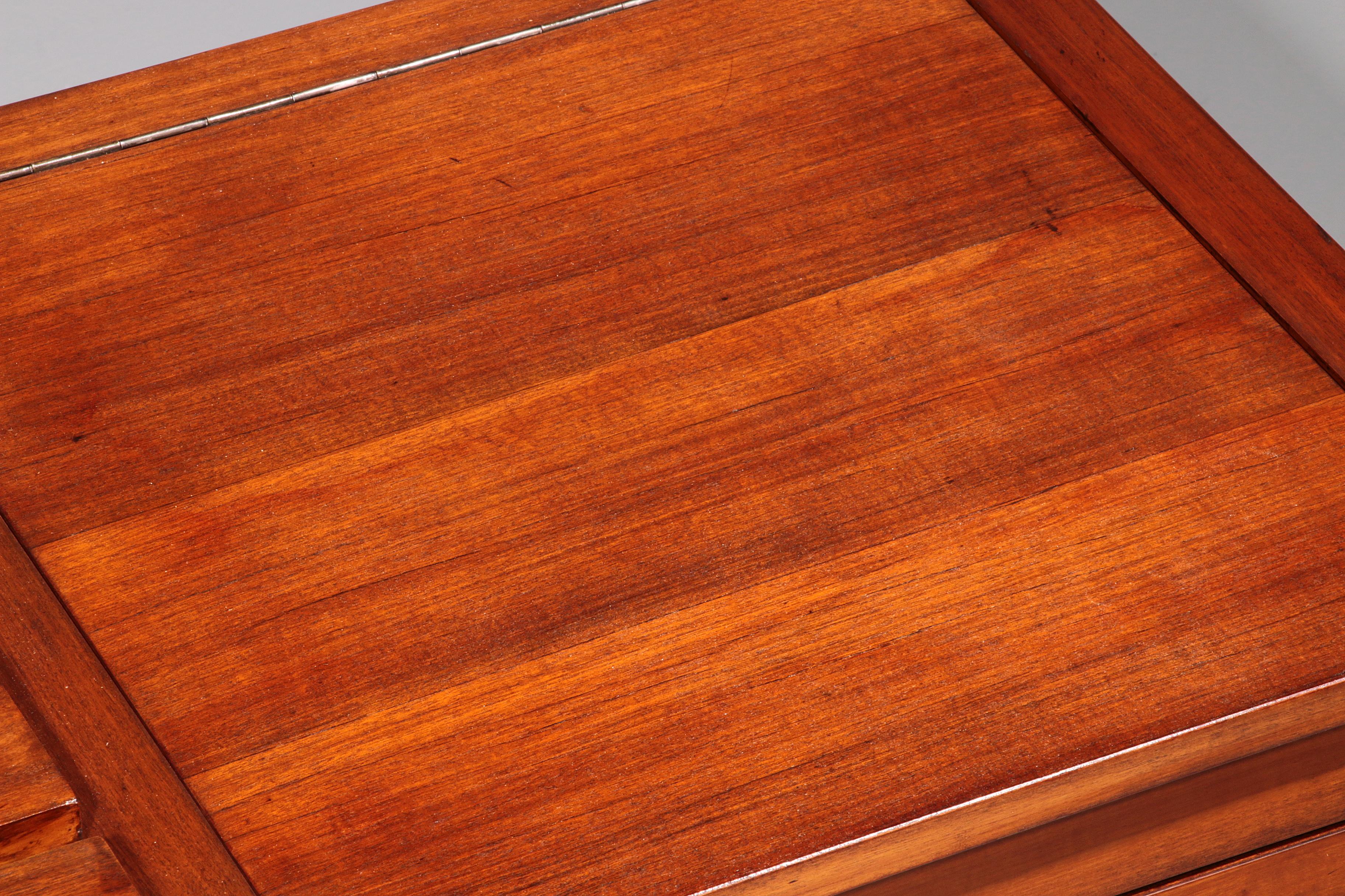Vintage Wooden Bench with Storage Italiaans 1960 For Sale 9