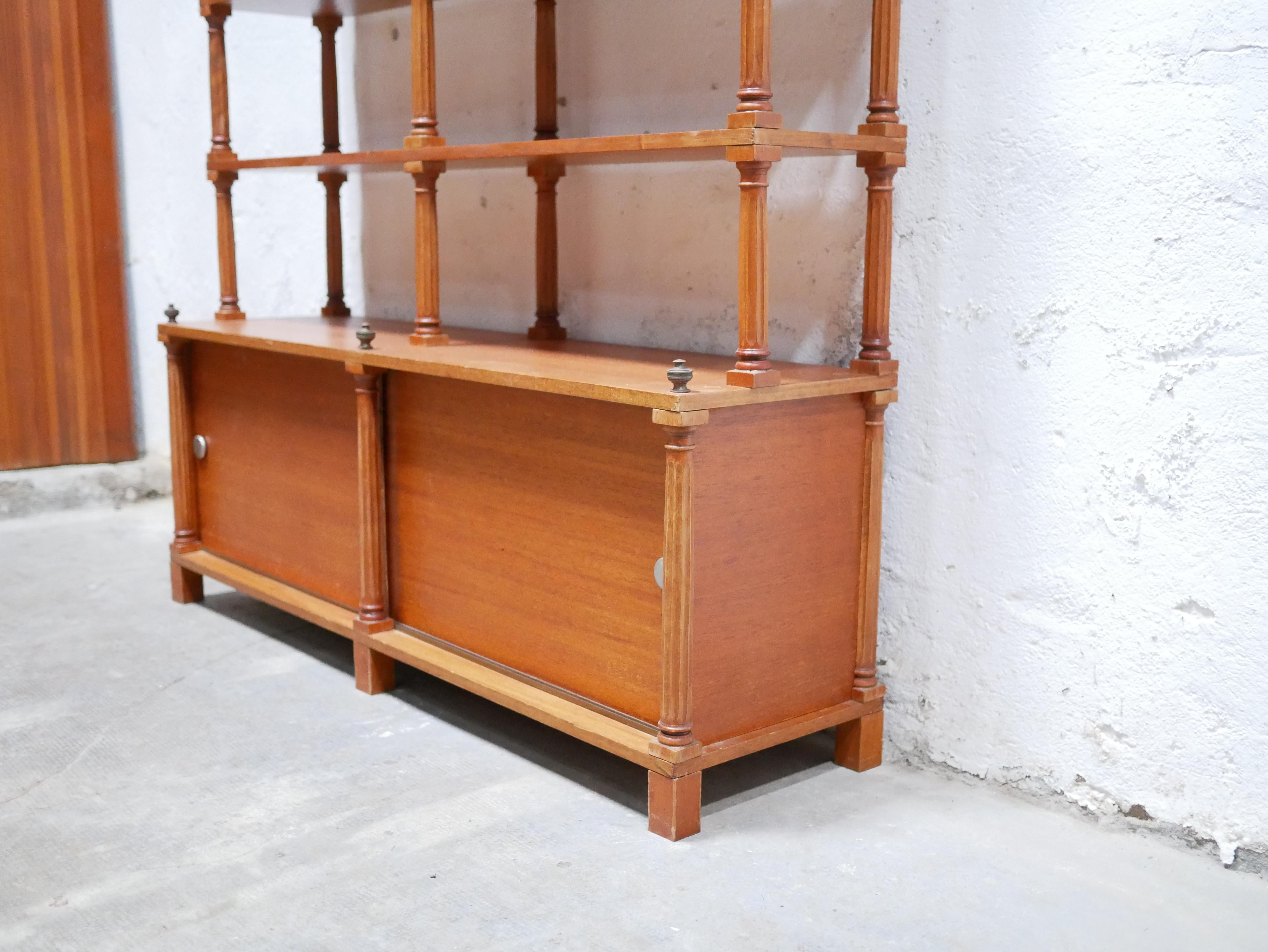 Estantería vintage de madera en venta 9