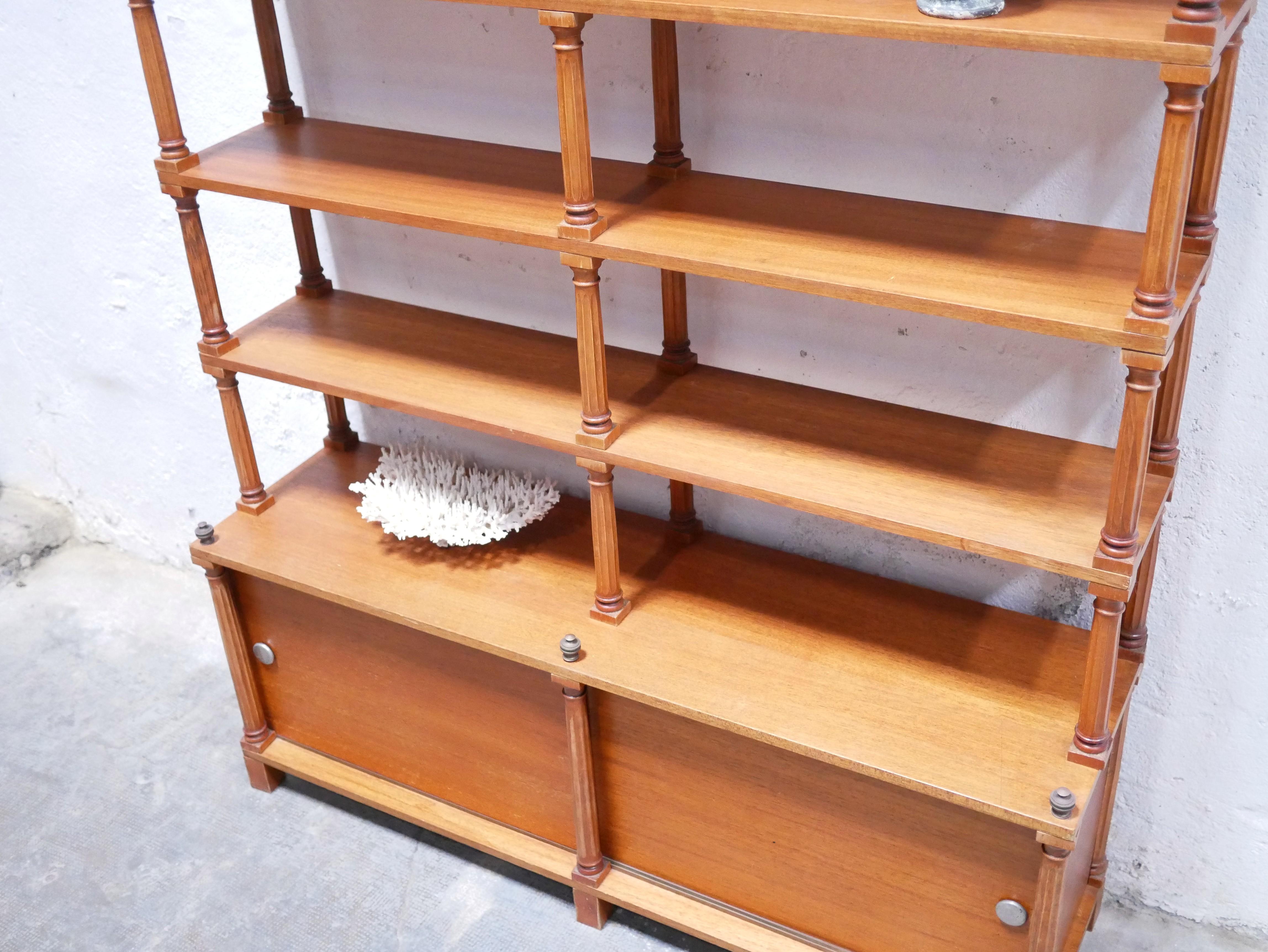 Estantería vintage de madera en venta 12