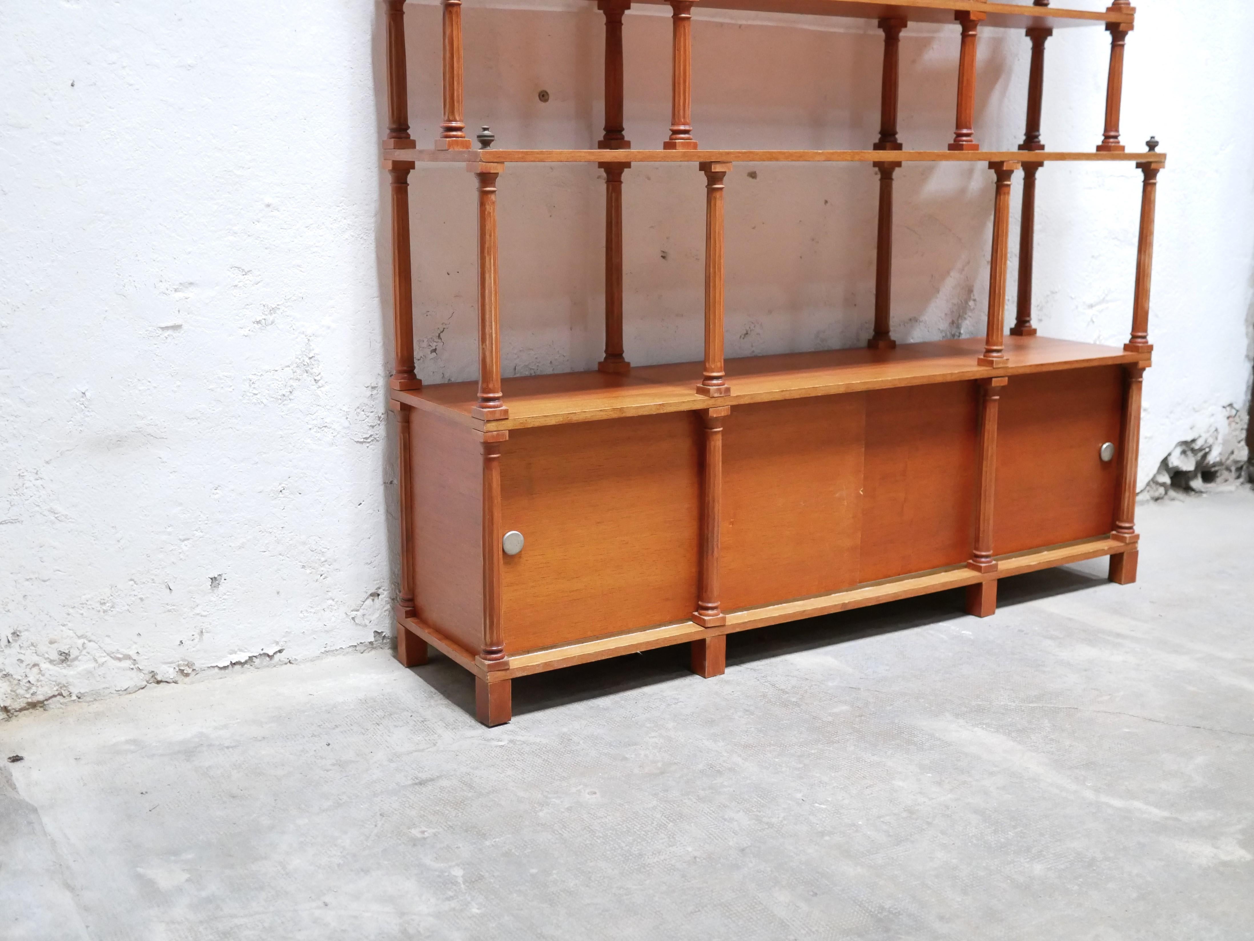 Vintage-Bücherregal aus Holz 4