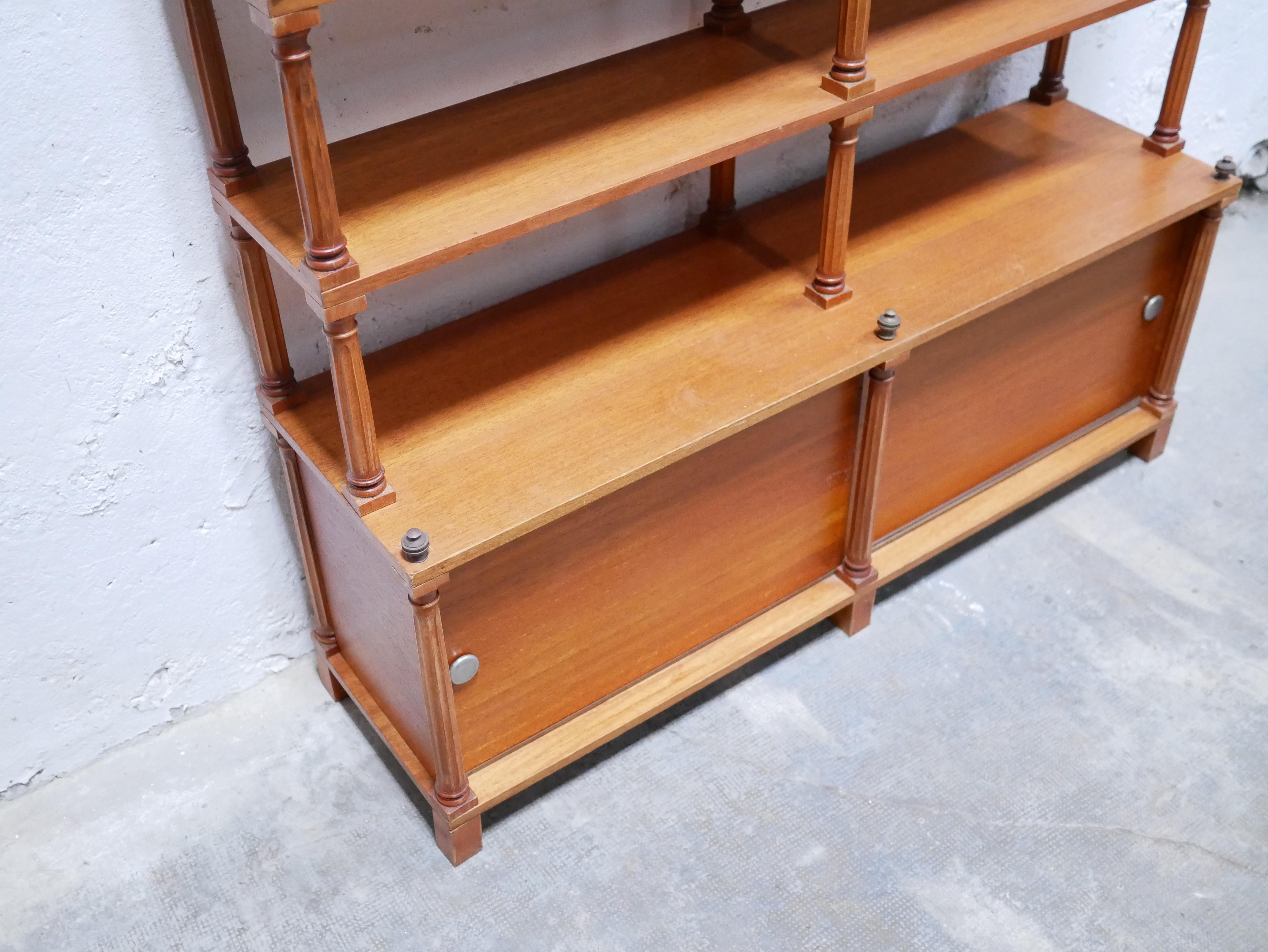 Estantería vintage de madera en venta 3