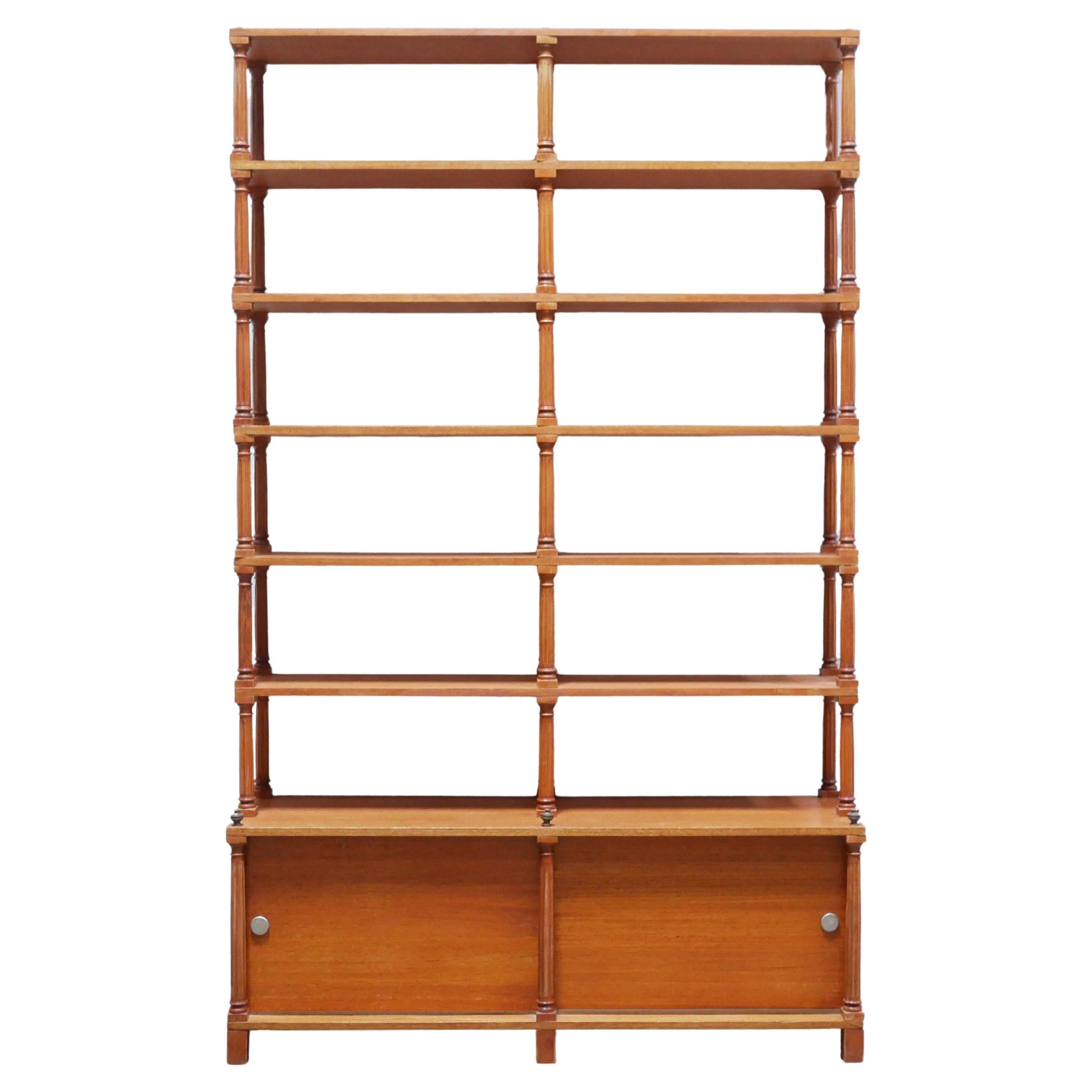 Estantería vintage de madera