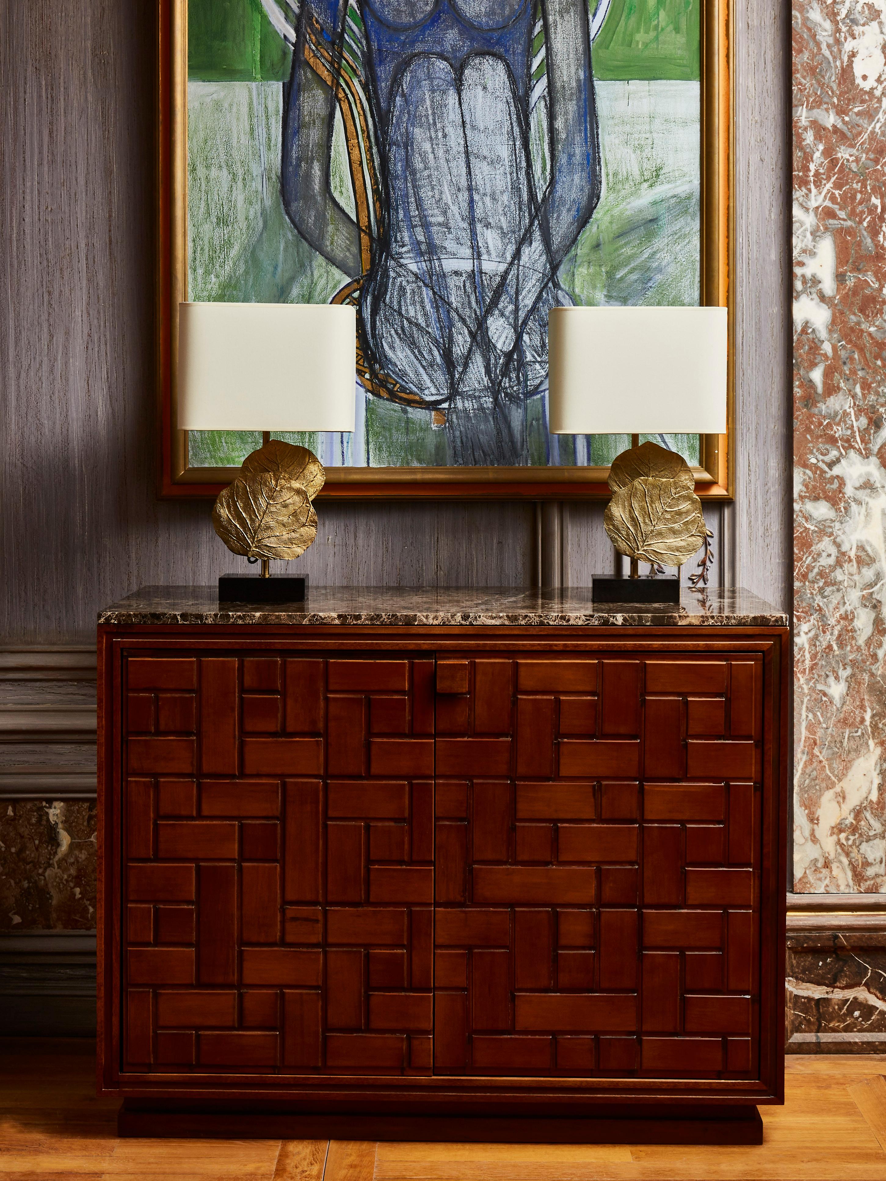 Superb vintage cabinet in wood with carved doors and marble top from Carrare.
Italy, 1970.