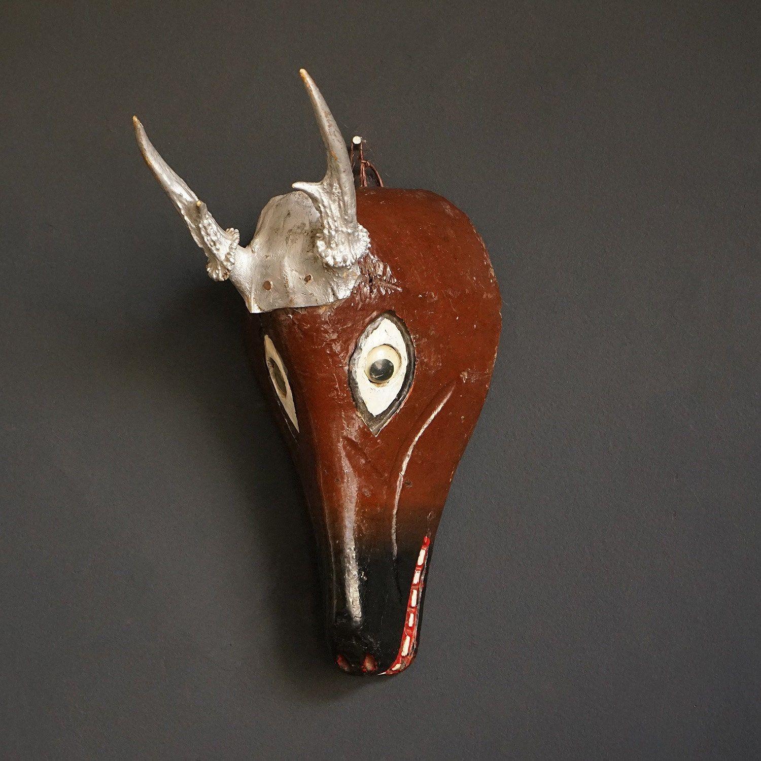 Vintage Mexican Folk Art Hand Carved and Hand Painted Wooden Deer Mask In Good Condition In Bristol, GB