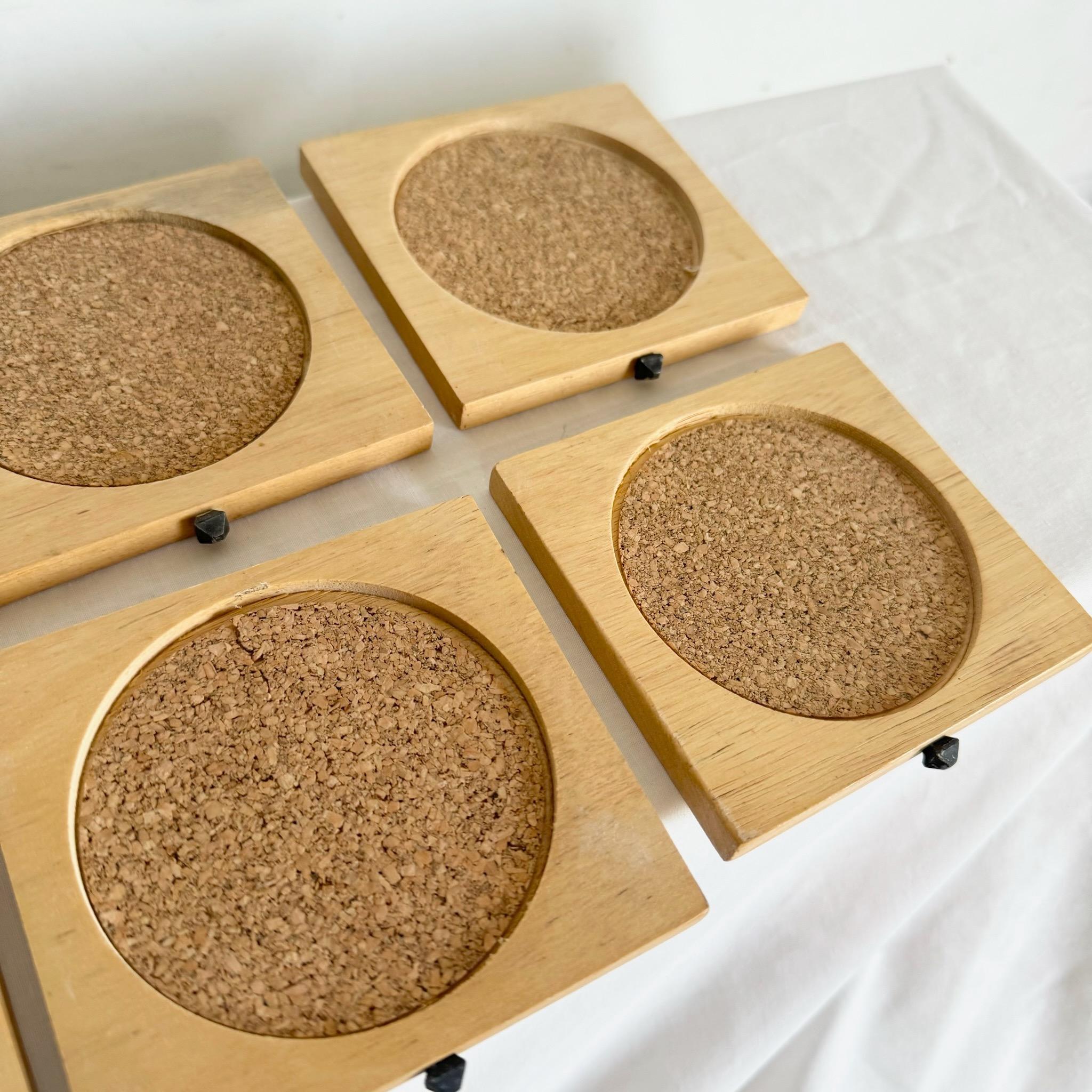 Holztruhe im Vintage-Stil mit Untersetzern von Knobler, 8er-Set im Angebot 2