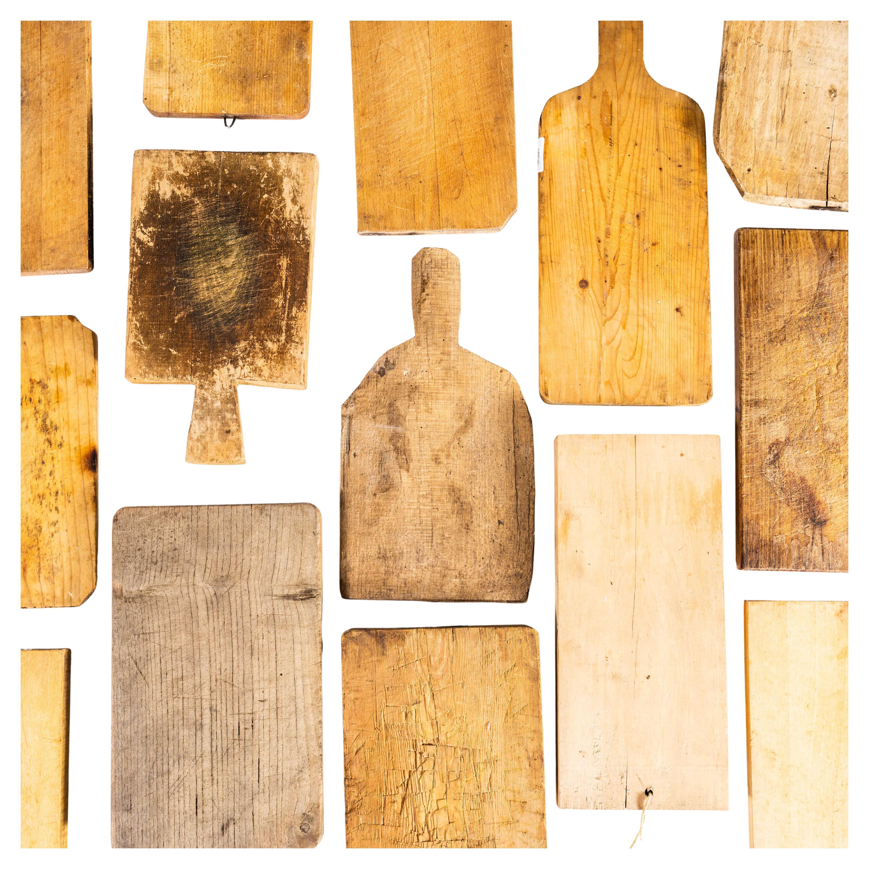 Tablas de Cortar de Madera Vintage - Tamaño Mediano - Buena Cantidad Disponible en venta