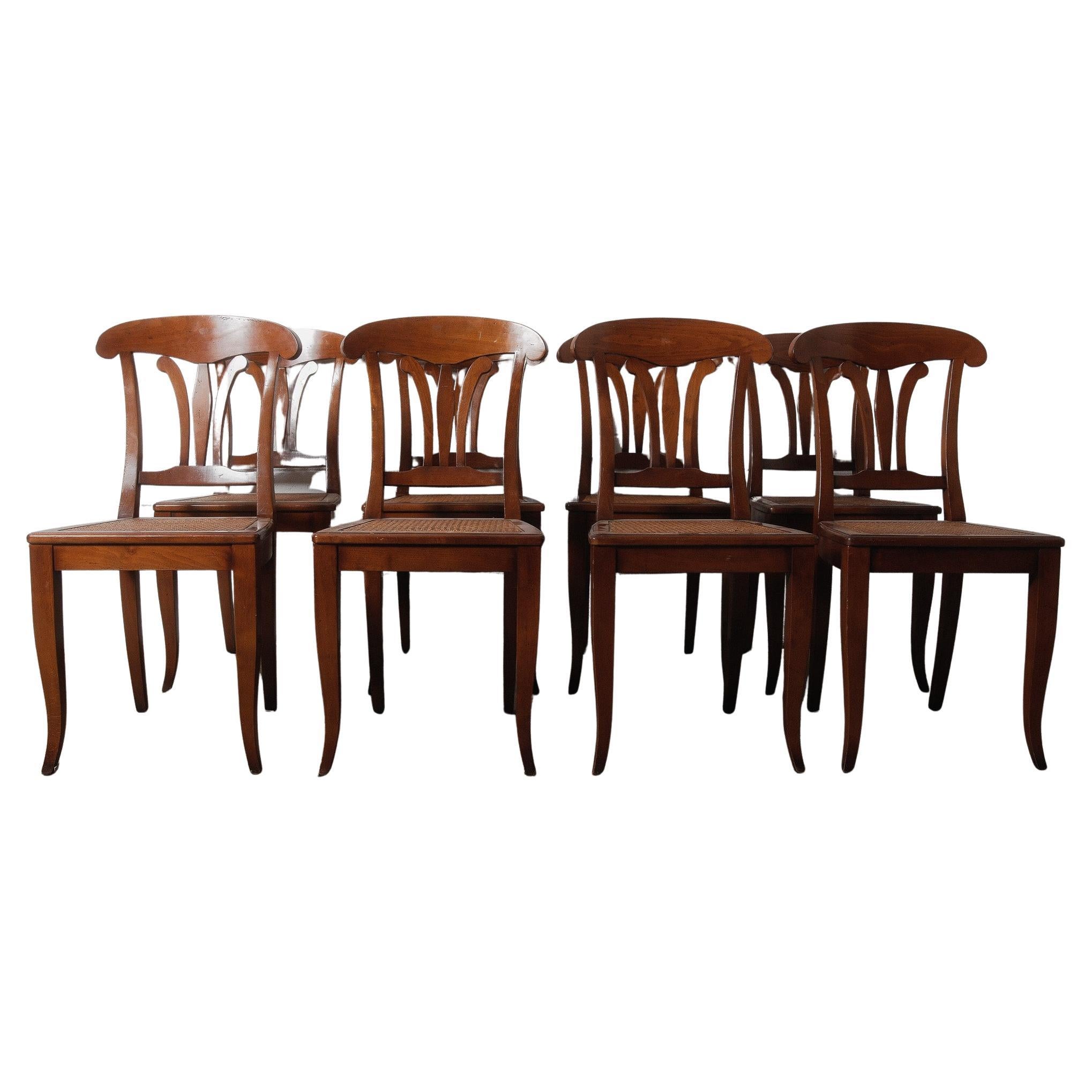 Chaises de salle à manger en bois Vintage Regency Revival / French Provincial Style Set of 8 en vente