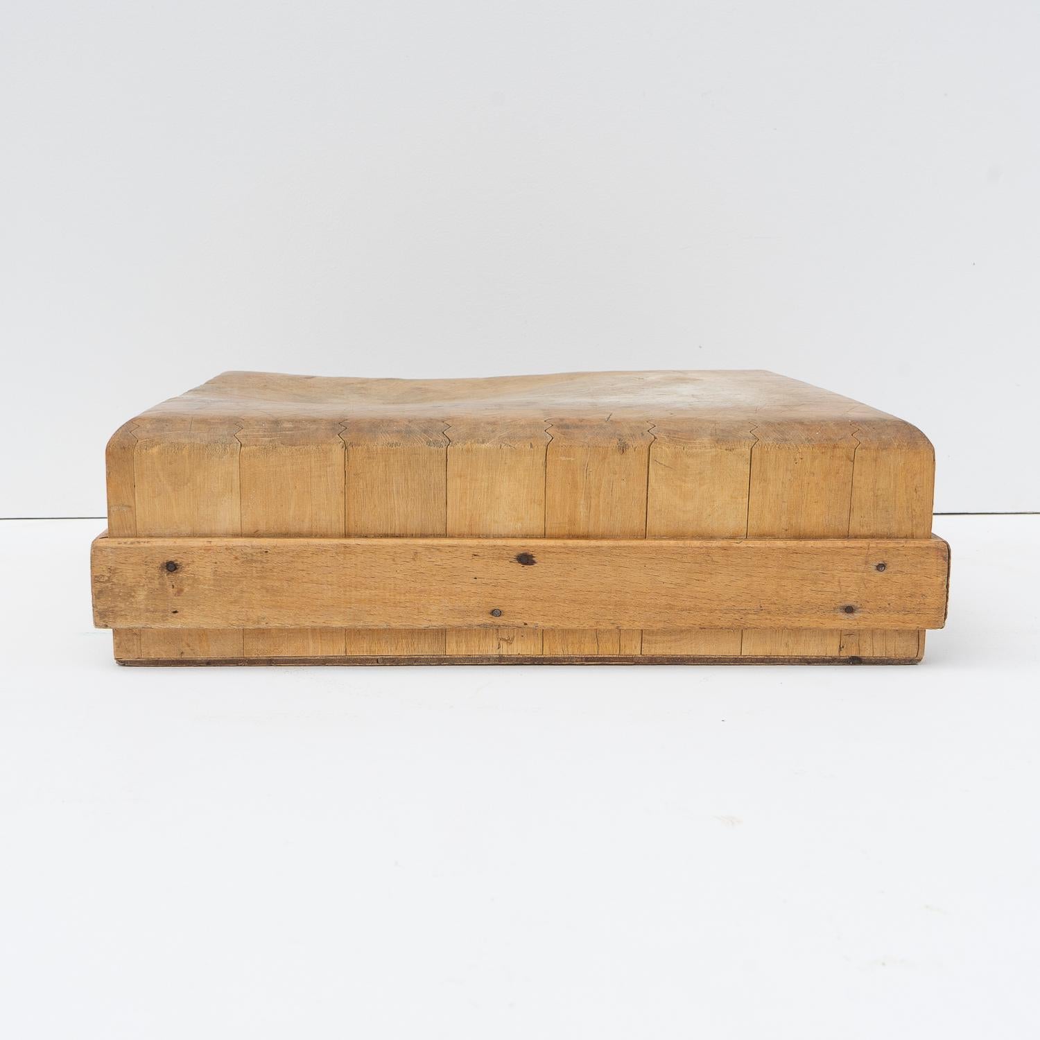 Vintage Wooden End Grain Butchers Block Chopping Board, Early-Mid 20th Century 5