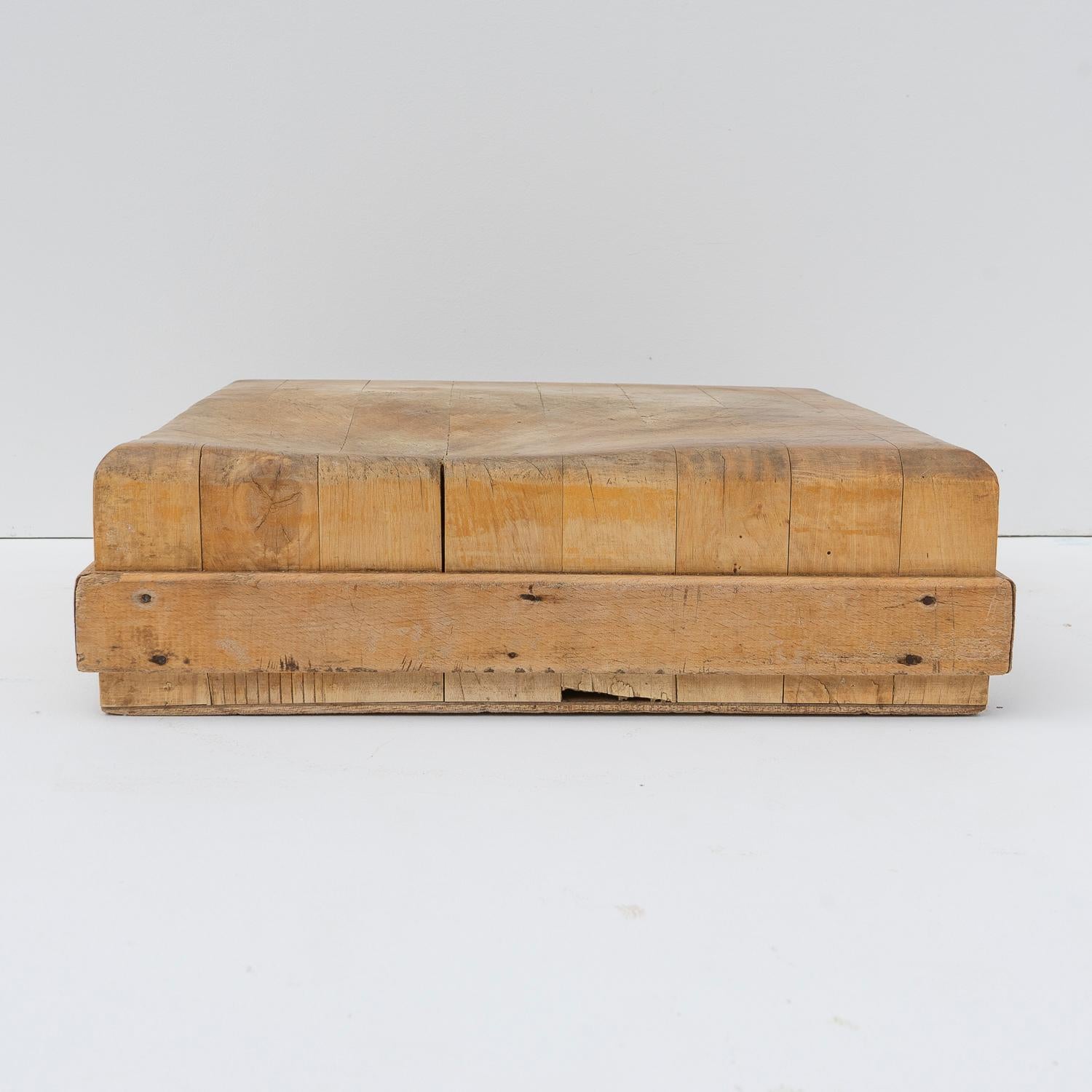 Hand-Crafted Vintage Wooden End Grain Butchers Block Chopping Board, Early-Mid 20th Century