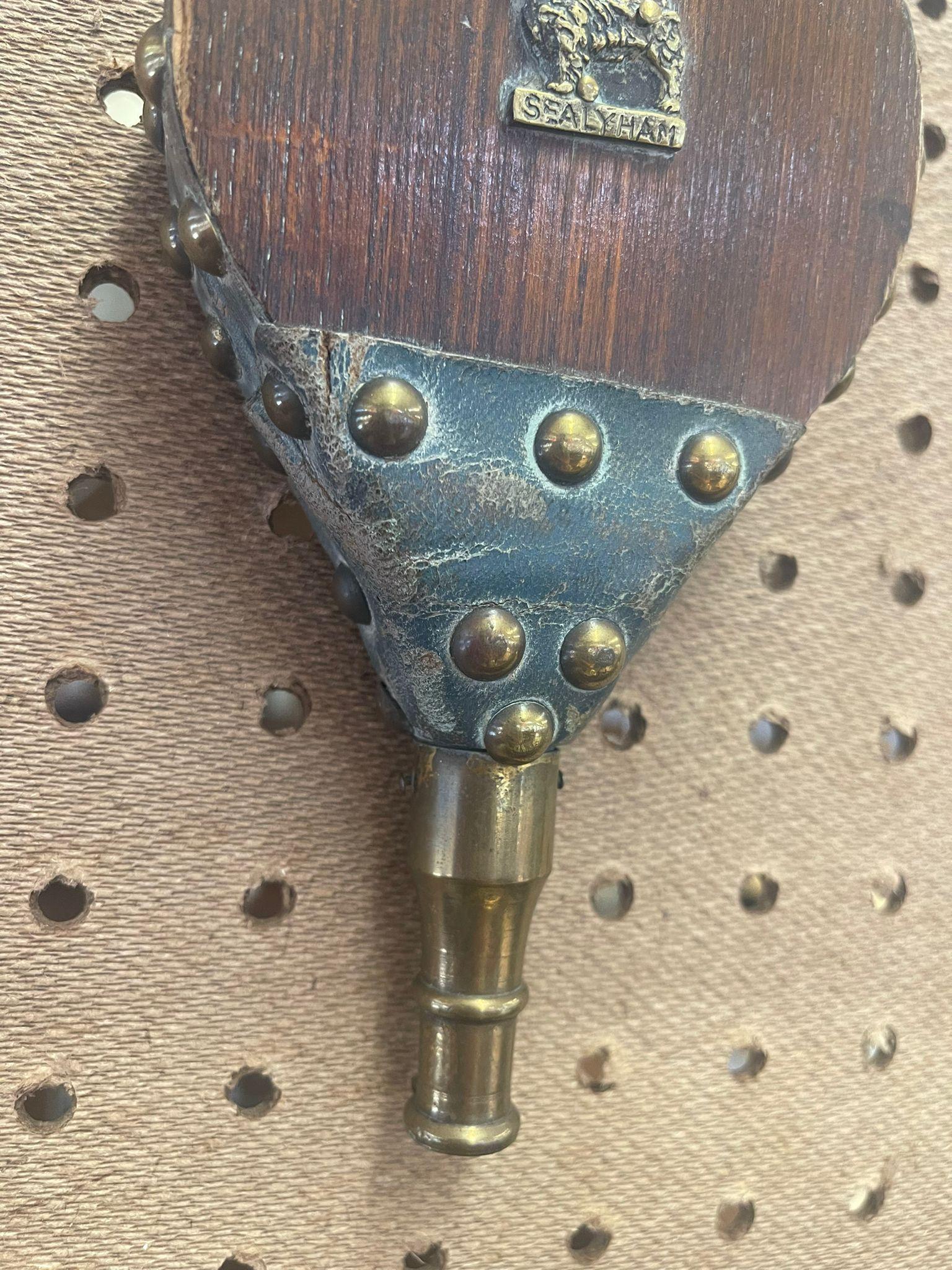 Soffietti per caminetto in legno vintage - SEALYHAM. In condizioni buone in vendita a Seattle, WA