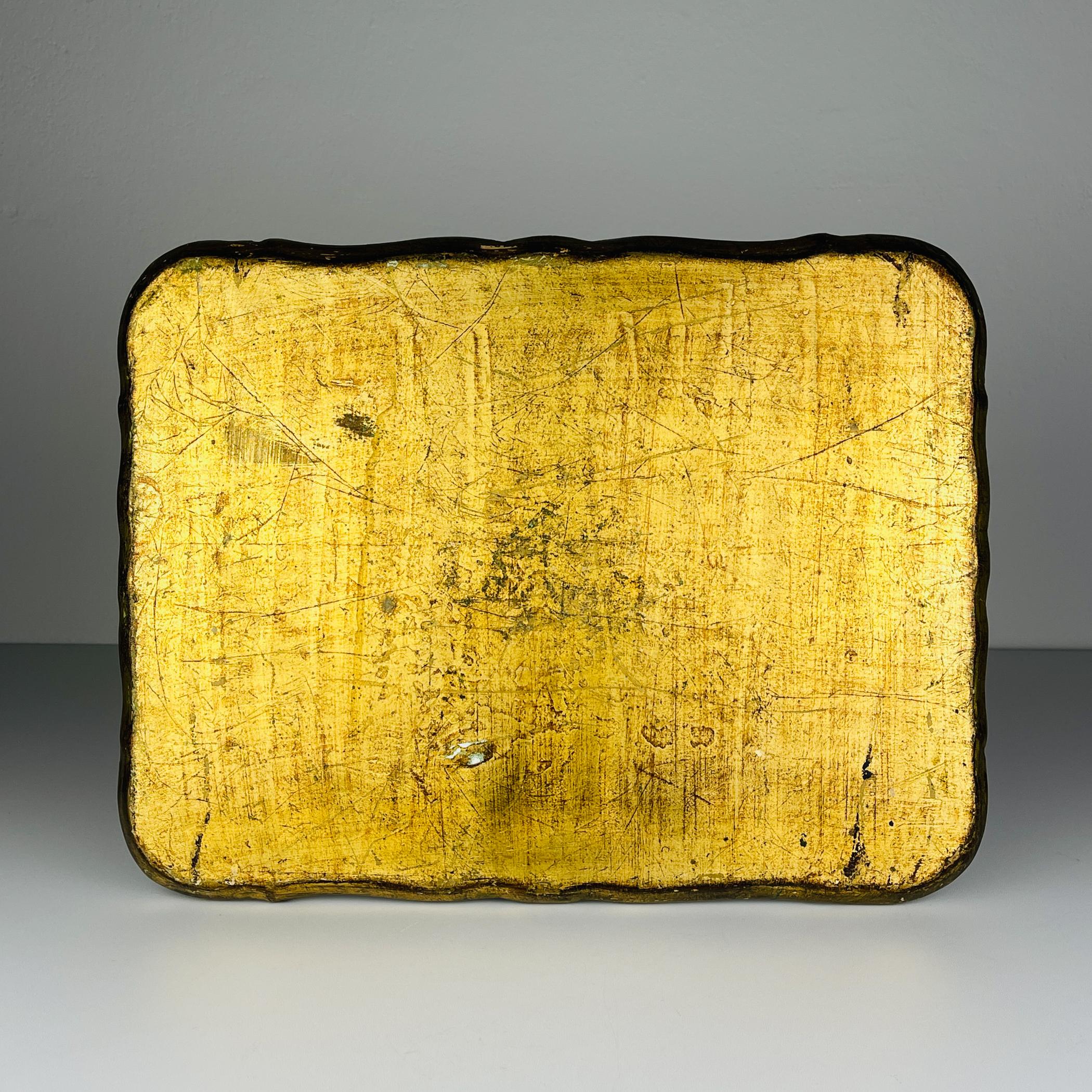 Vintage Wooden Florentine Gilt Tray, Italy 1960s In Good Condition In Miklavž Pri Taboru, SI