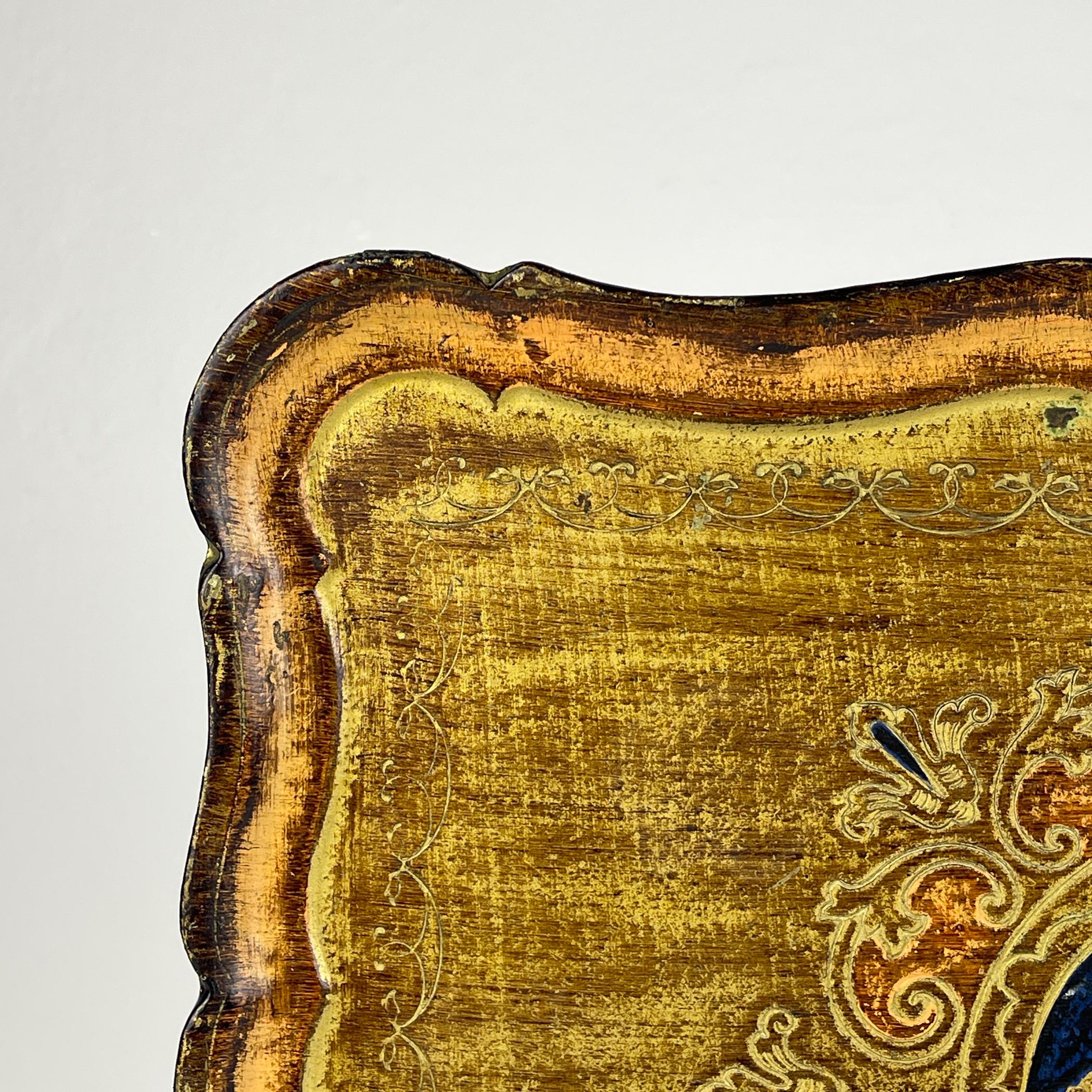 Vintage Wooden Florentine Gilt Tray, Italy 1960s In Good Condition In Miklavž Pri Taboru, SI