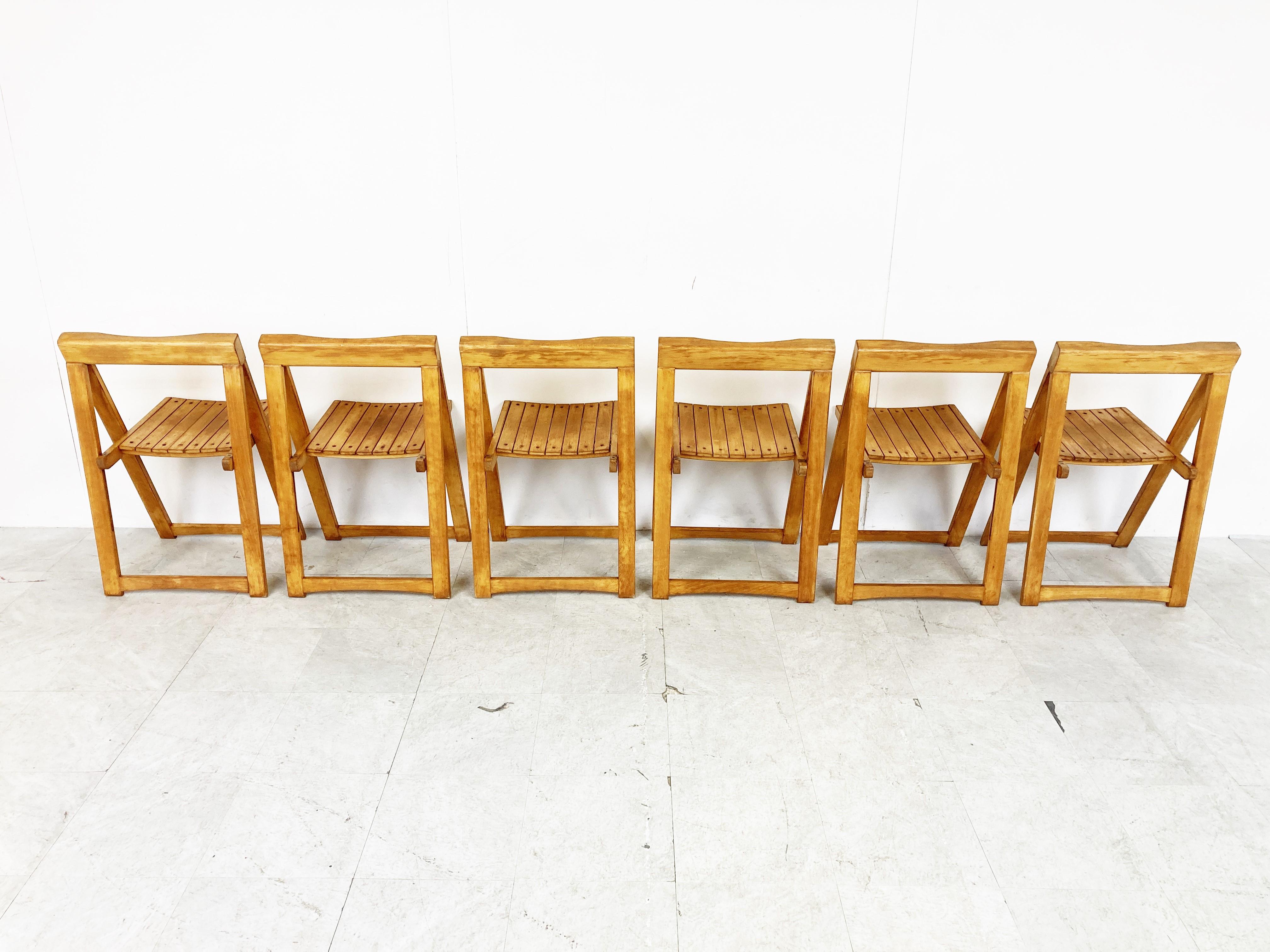 Vintage Wooden Folding Chairs, 1960s For Sale 1