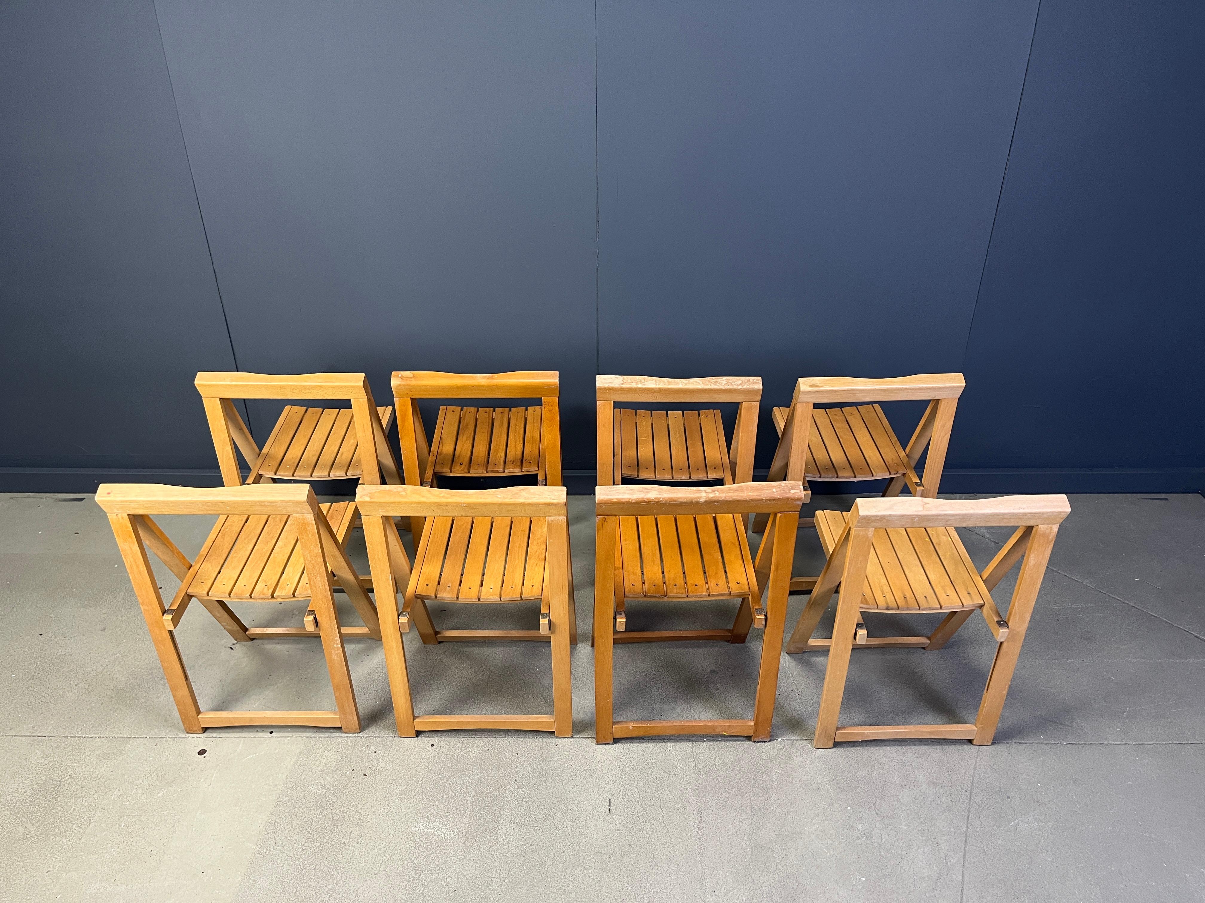 French Vintage wooden folding chairs, 1960s set of 8 For Sale
