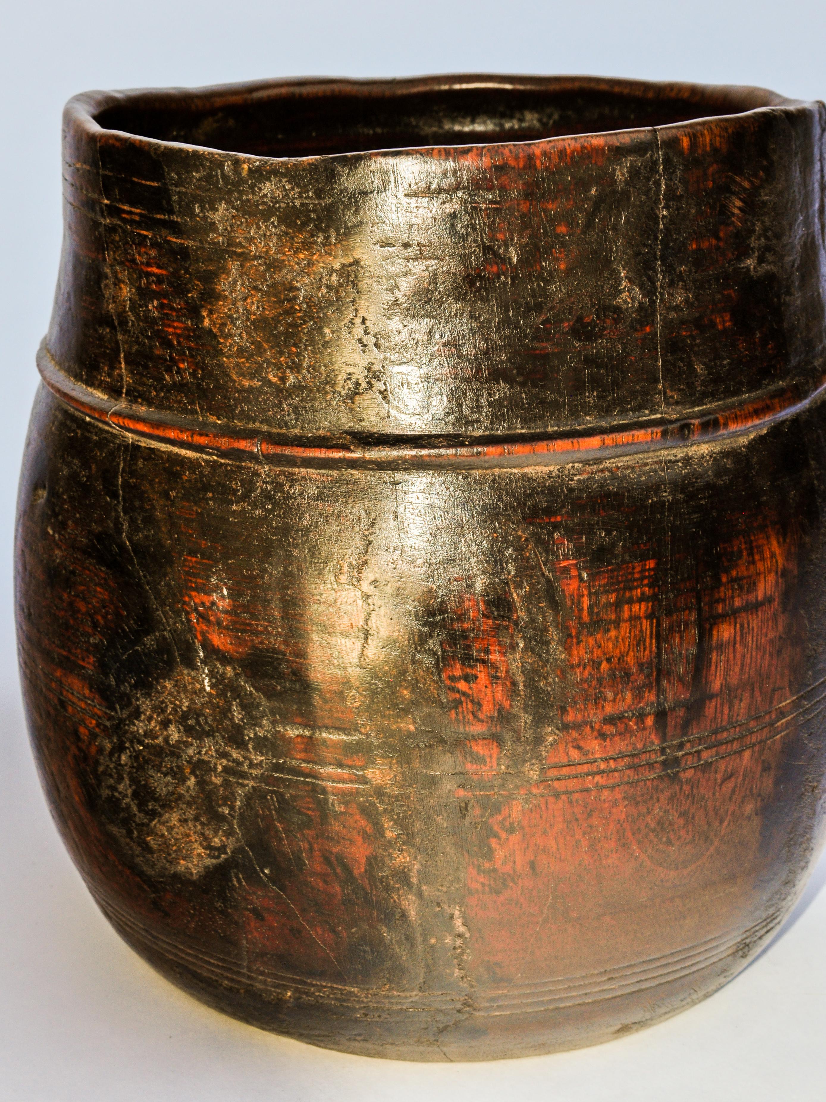 Vintage Wooden Grain Measure Pot from the Mountains of Nepal, Mid-20th Century 4