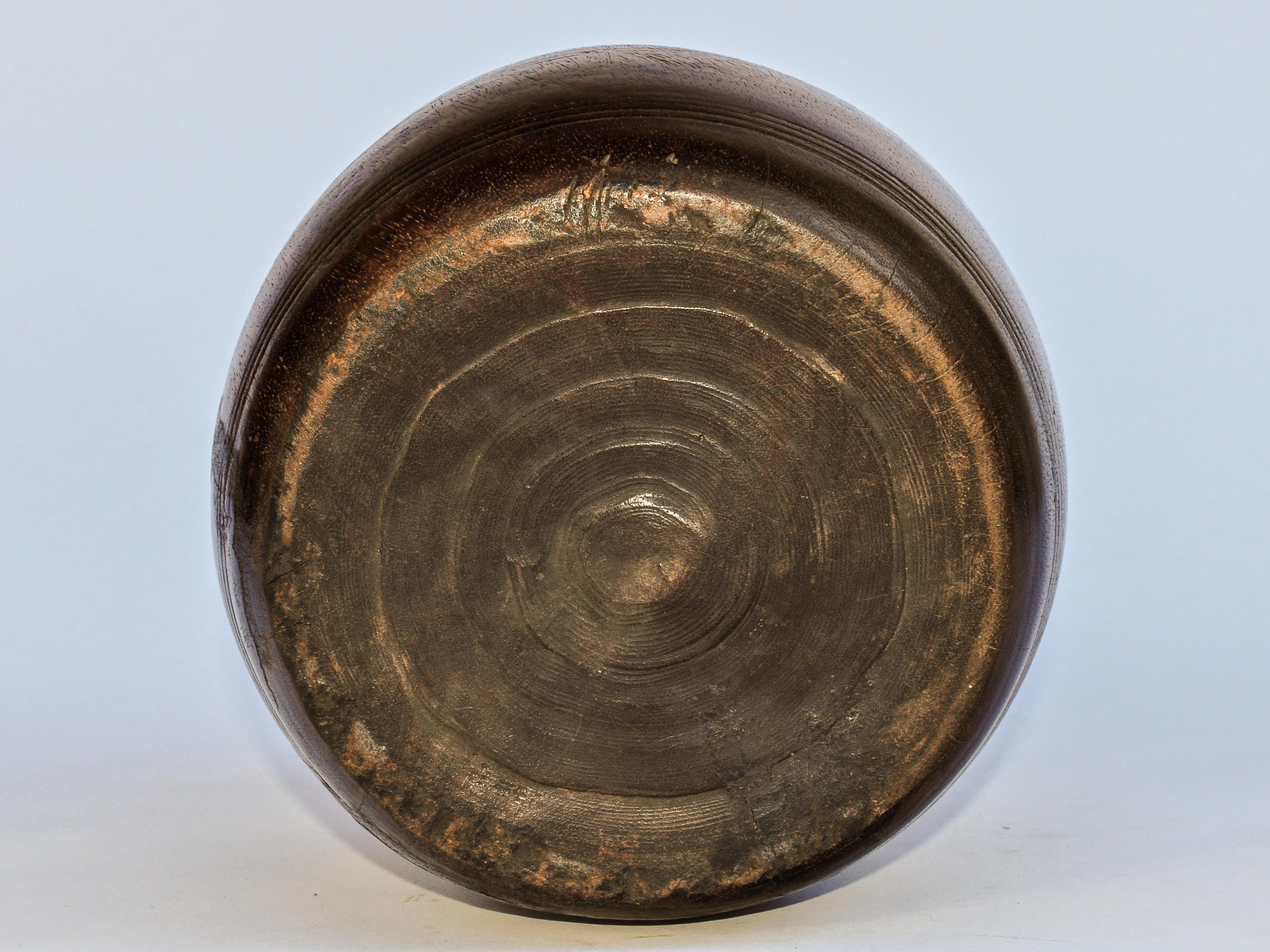 Vintage Wooden Grain Measure Pot from the Mountains of Nepal, Mid-20th Century 9