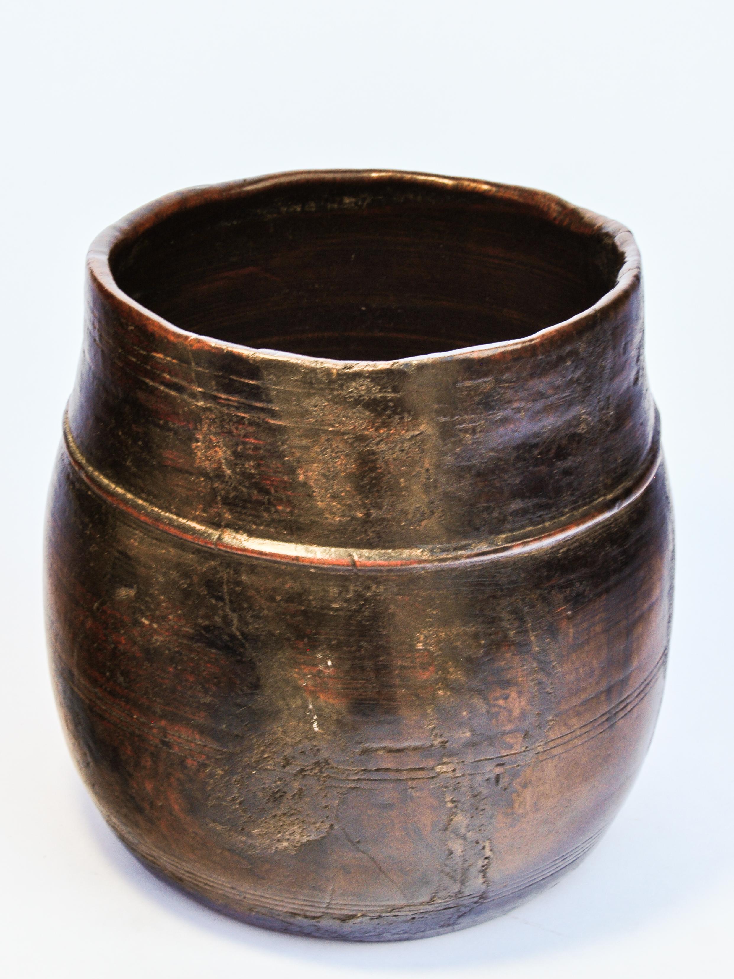 Vintage Wooden Grain Measure Pot from the Mountains of Nepal, Mid-20th Century In Fair Condition In Point Richmond, CA