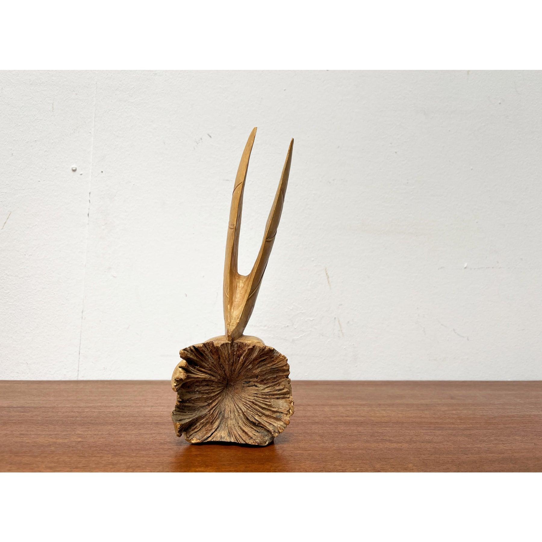 Figurina di pipistrello in legno vintage intagliata a mano, anni '70 in vendita 3