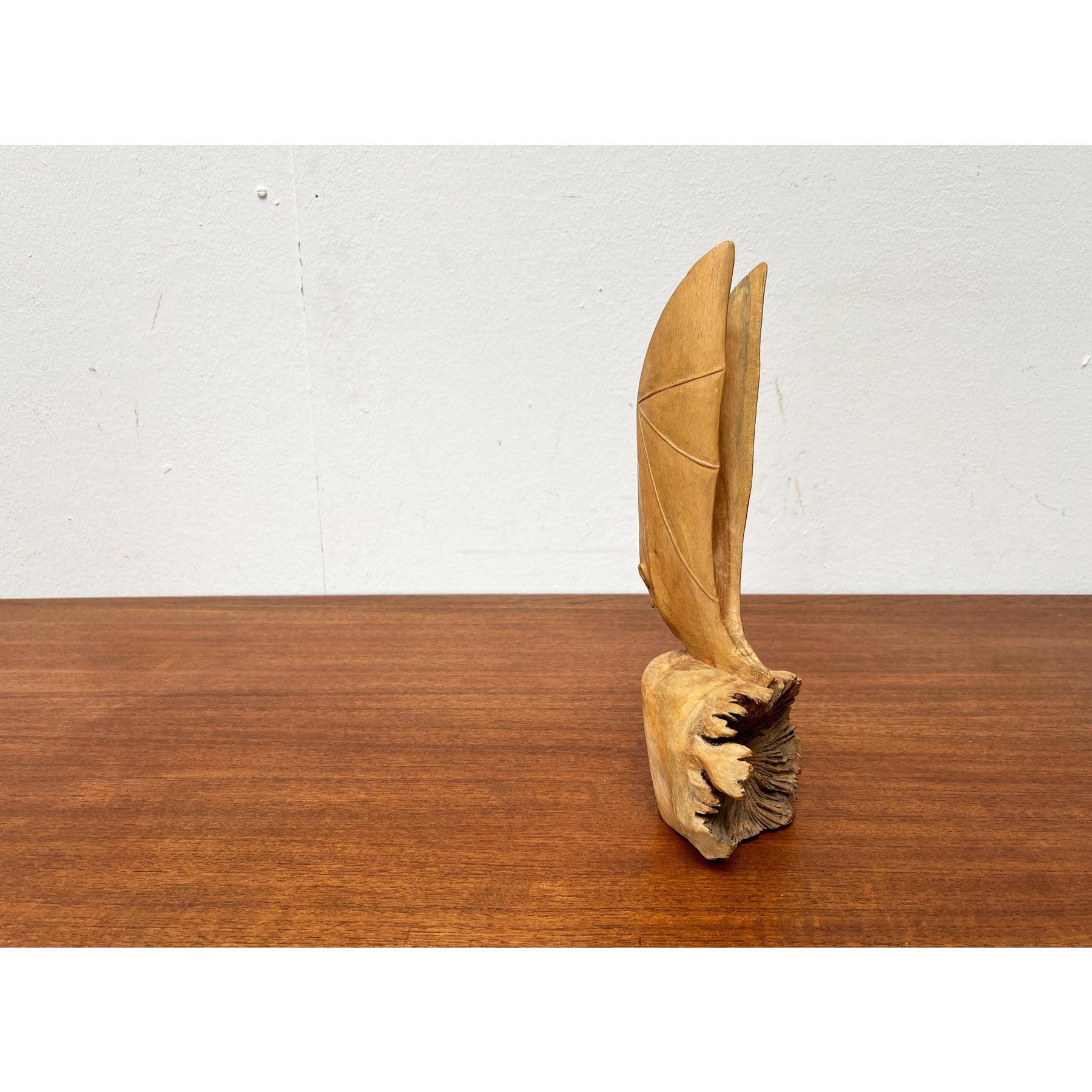 Figurina di pipistrello in legno vintage intagliata a mano, anni '70 in vendita 4