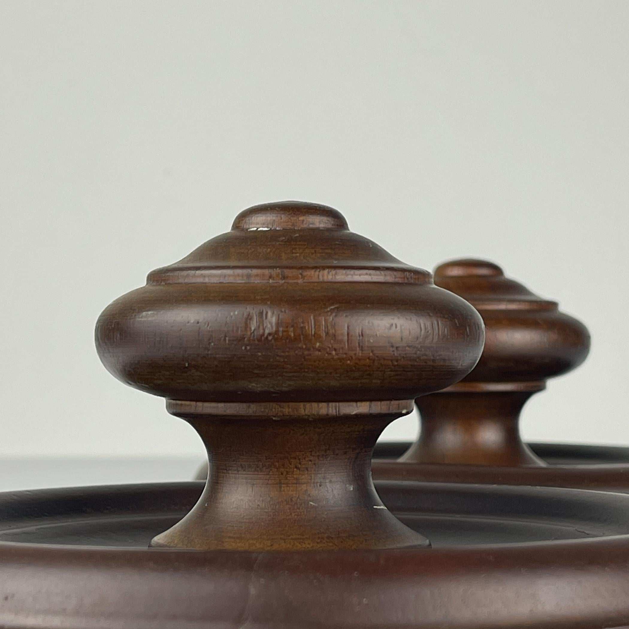 XX secolo Appendiabiti vintage in legno Art Deco, Italia, anni '50, Set di 2 in vendita