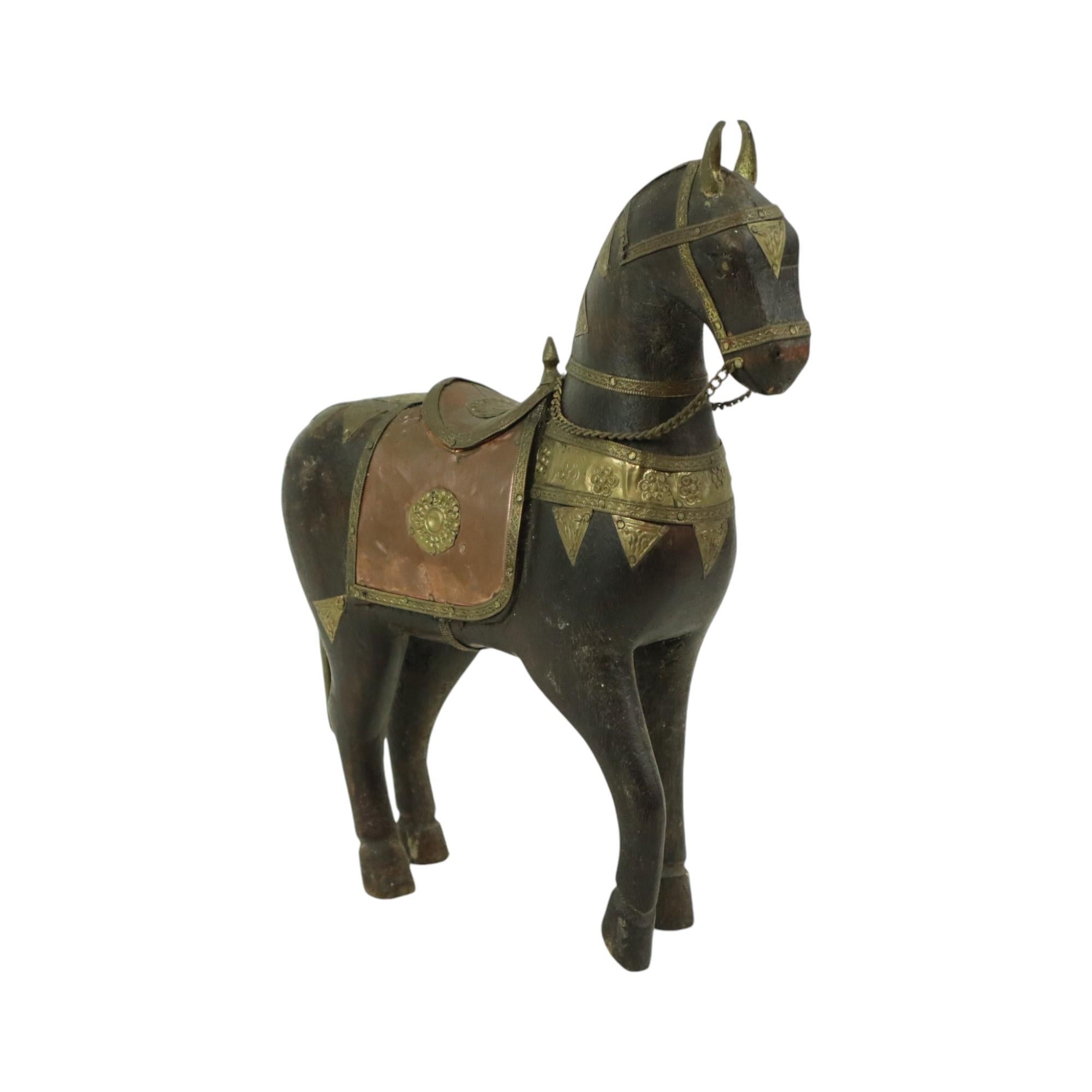 Indian Vintage Wooden Marwari Horse Copper Brass Statue Sculpture 27cm For Sale