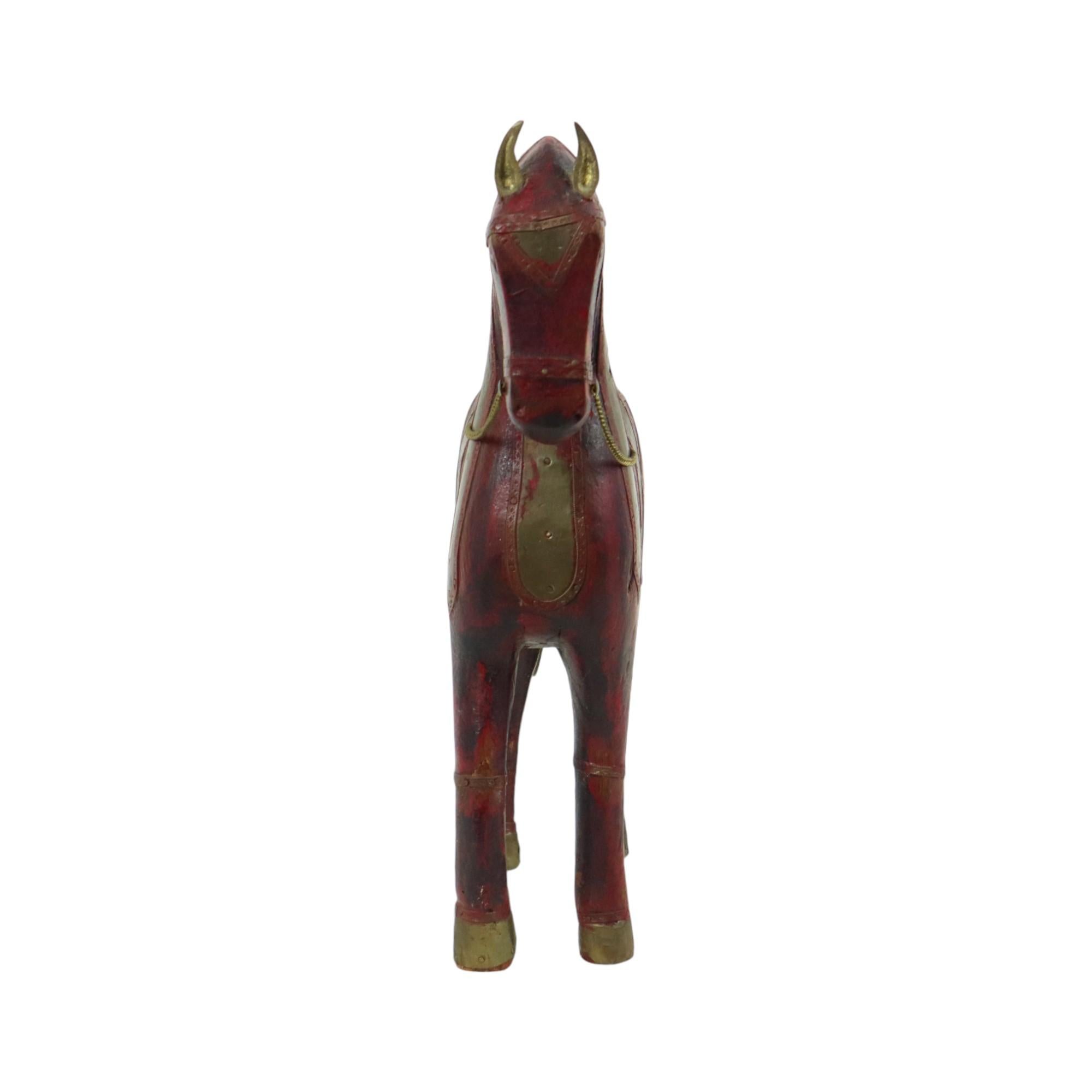 Hammered Vintage Wooden Marwari Horse Copper Brass Statue Sculpture 31cm For Sale