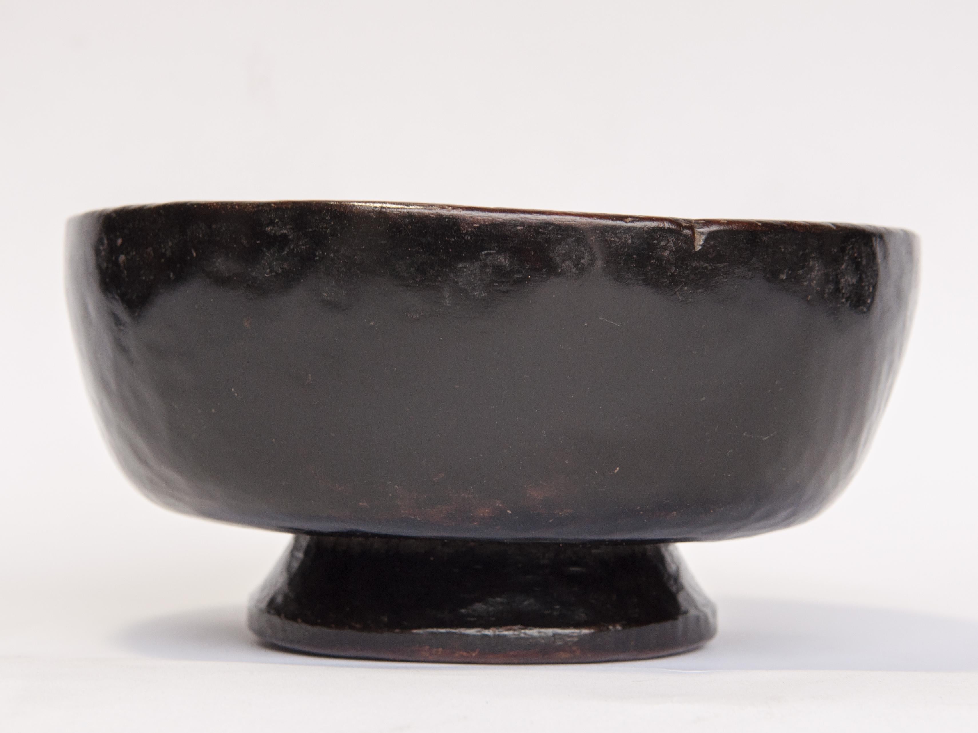 Vintage Wooden Mortar Bowl, Footed, Sumba, Indonesia, Mid-20th Century 9