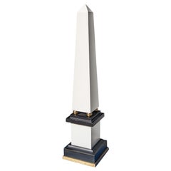 Obelisco di legno vintage
