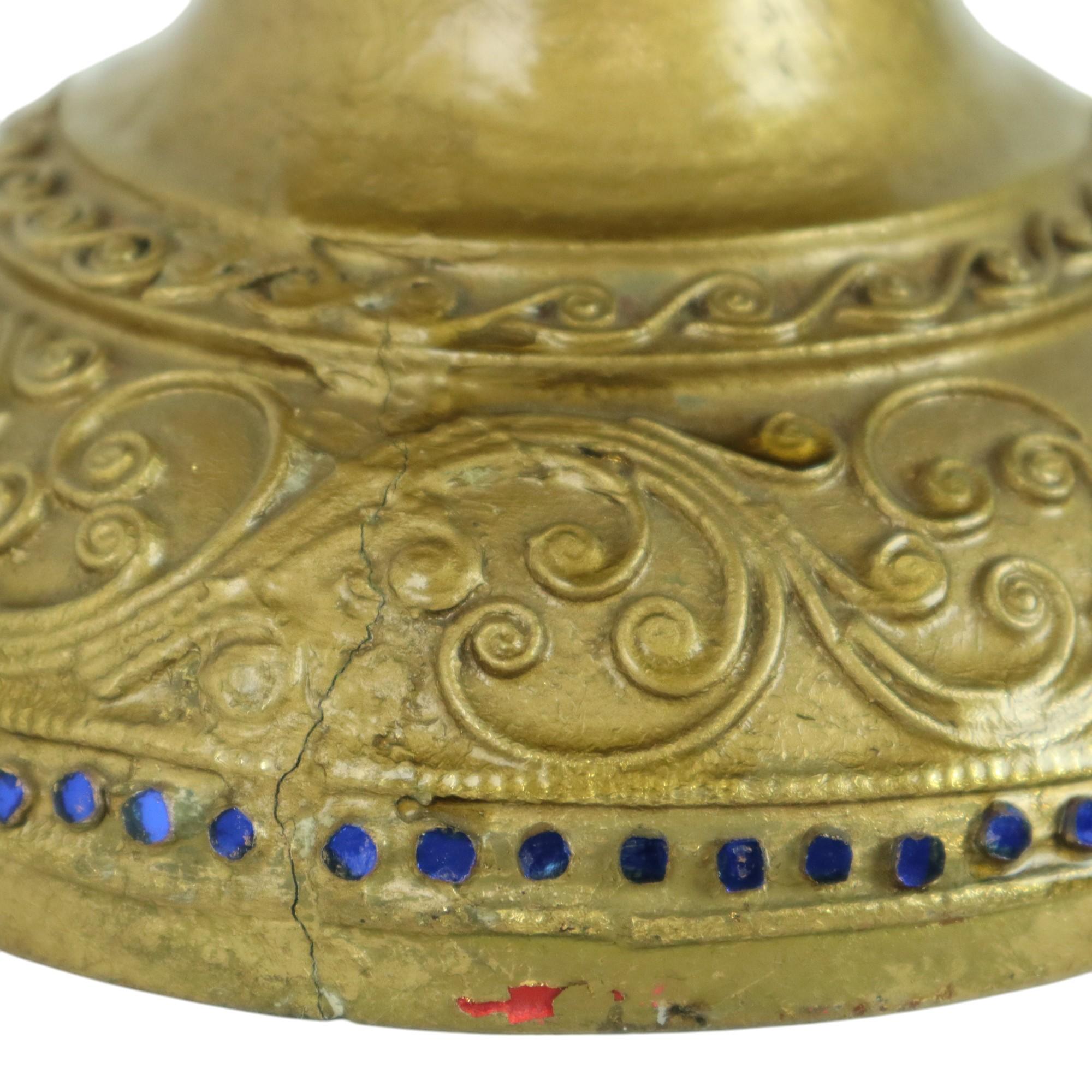 Ciotola per offerte in legno d'epoca dorata a foglia d'oro Burma 49 cm in vendita 4