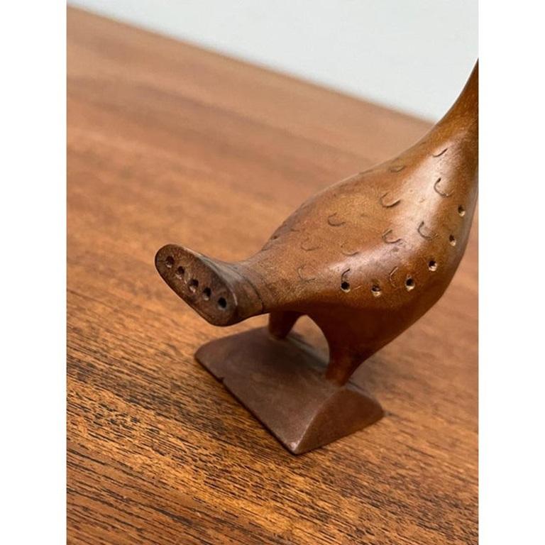 Vintage Pfau Figur aus Holz im Angebot 1