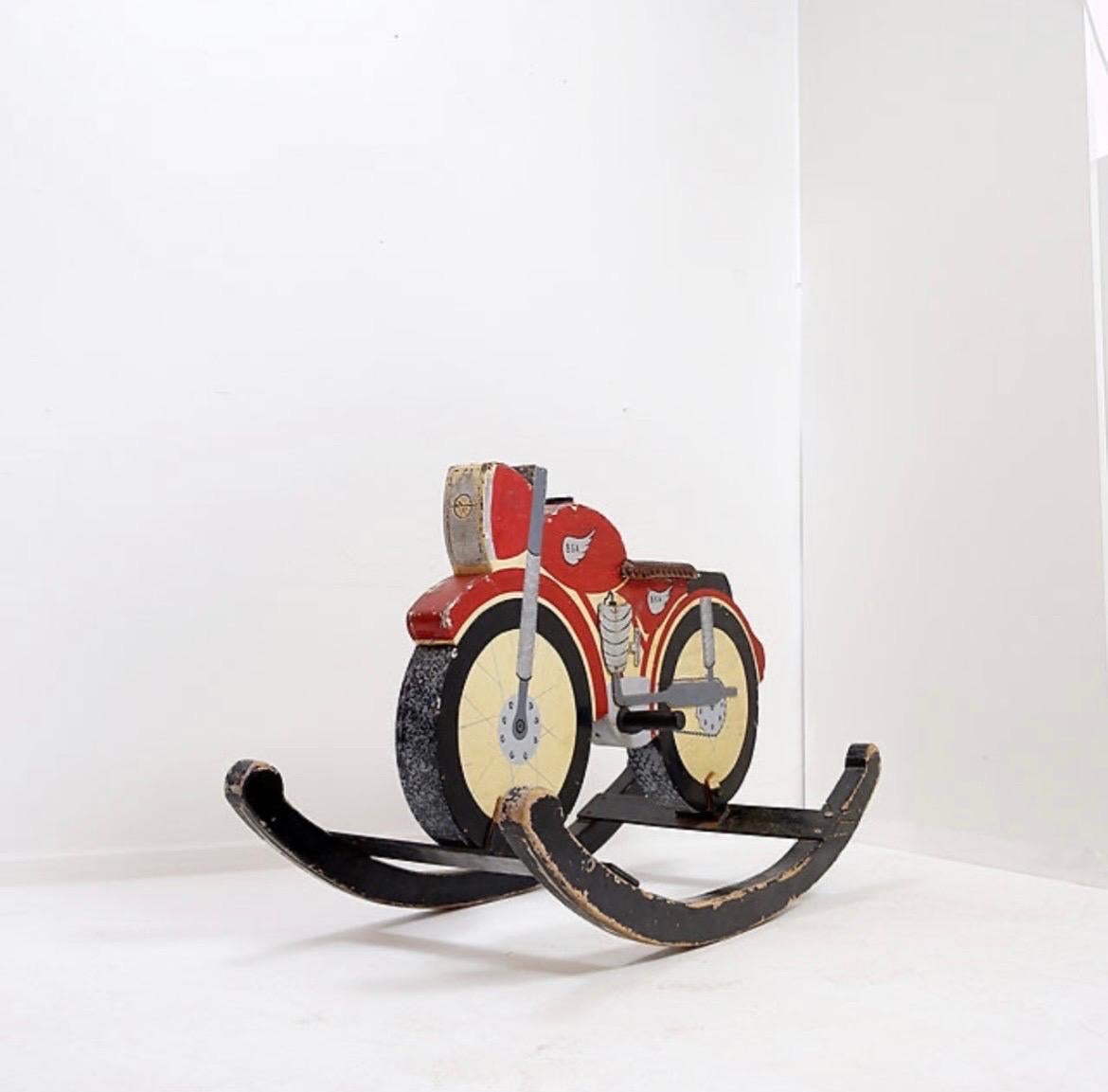 Moto BSA a dondolo in legno d'epoca - Anni '30 - Carosello, giostra in vendita 2