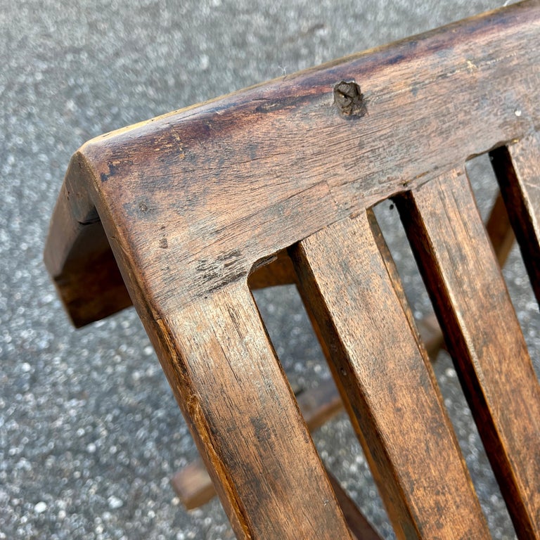 Porte-selle Ancien En Fonte – Peinture Anglaise Rouge – Harnais Rustique Vintage